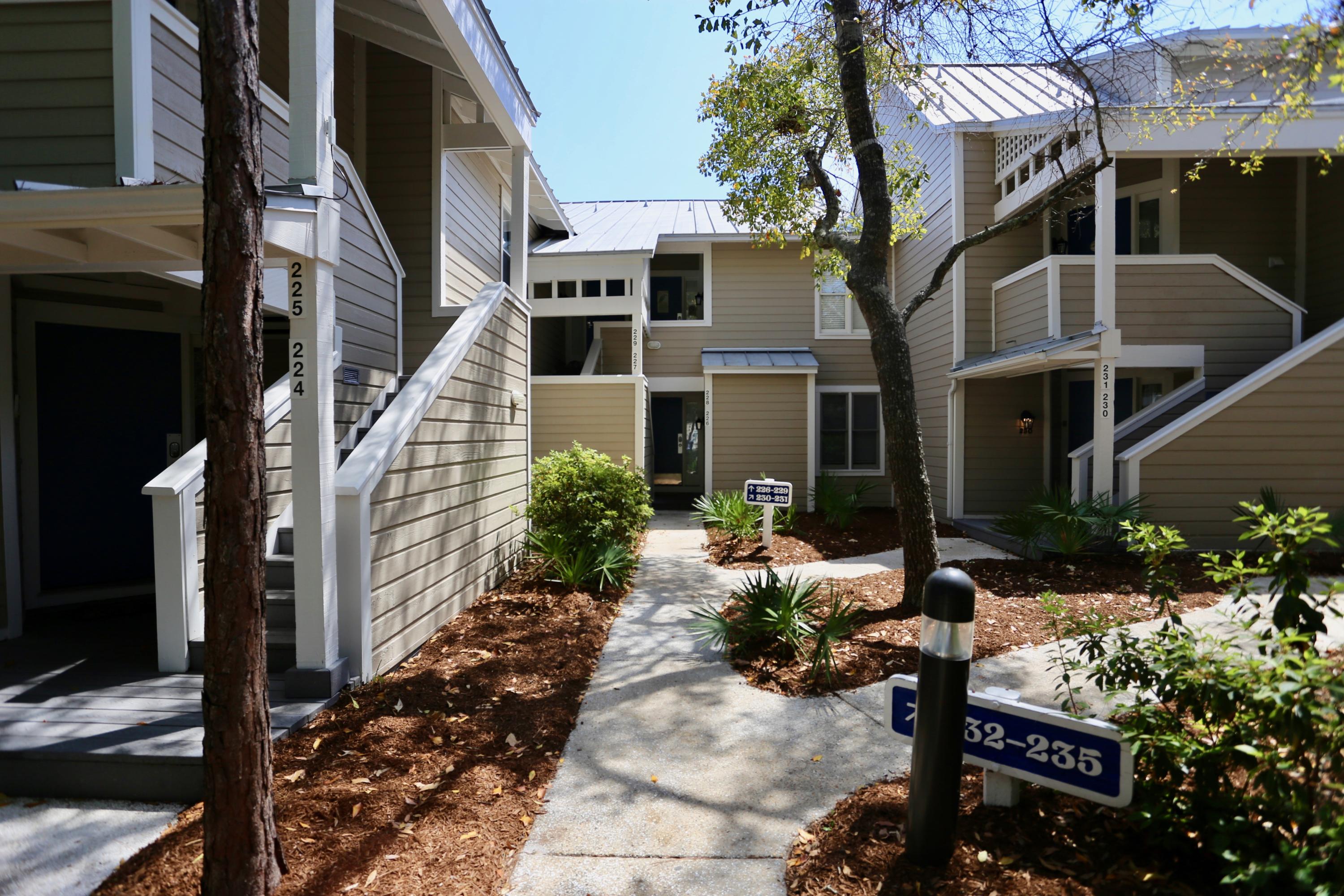 HIDDEN DUNES BEACH COTTAGES 1 - Residential