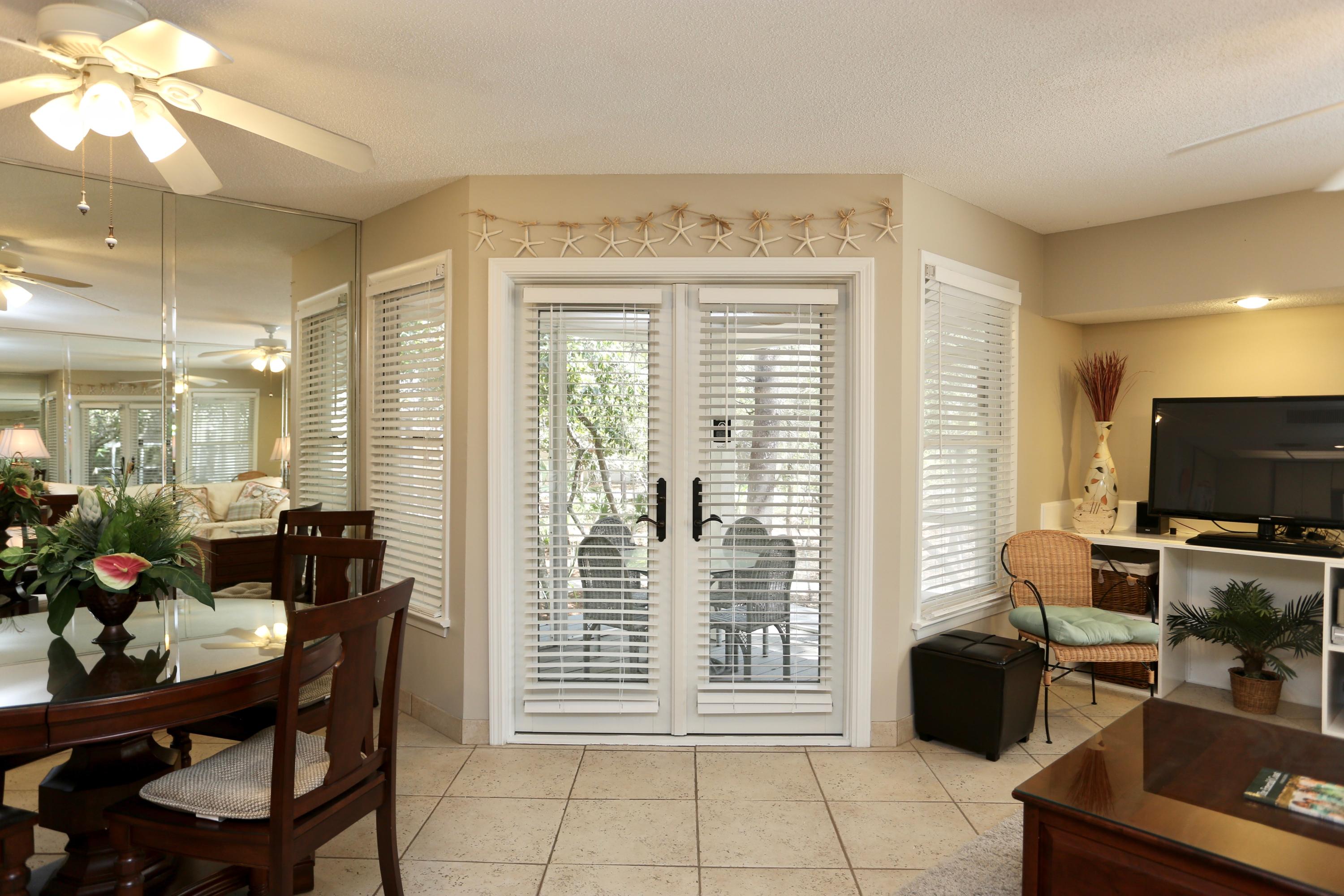 HIDDEN DUNES BEACH COTTAGES 1 - Residential