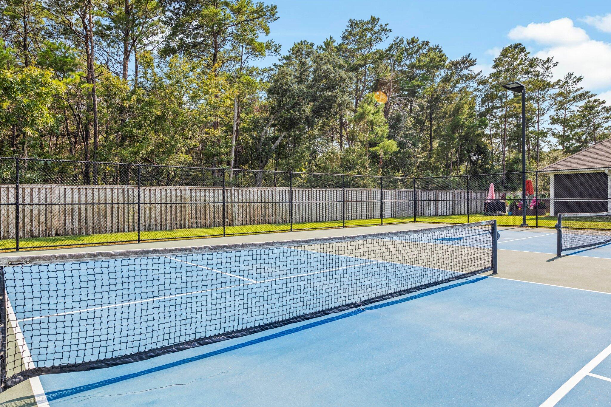 HAMMOCK BAY - FIREFLY - Residential