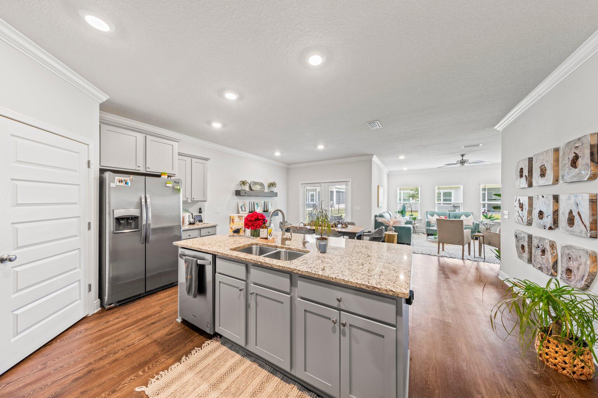 HAMMOCK BAY - FIREFLY - Residential