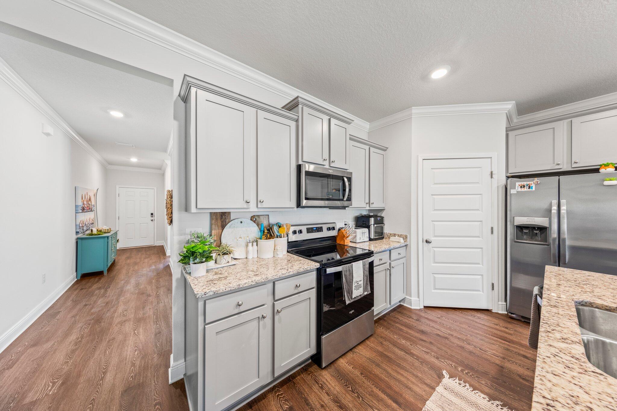 HAMMOCK BAY - FIREFLY - Residential