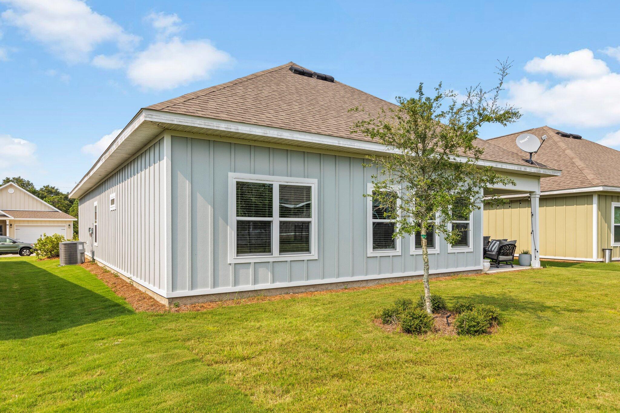 HAMMOCK BAY - FIREFLY - Residential