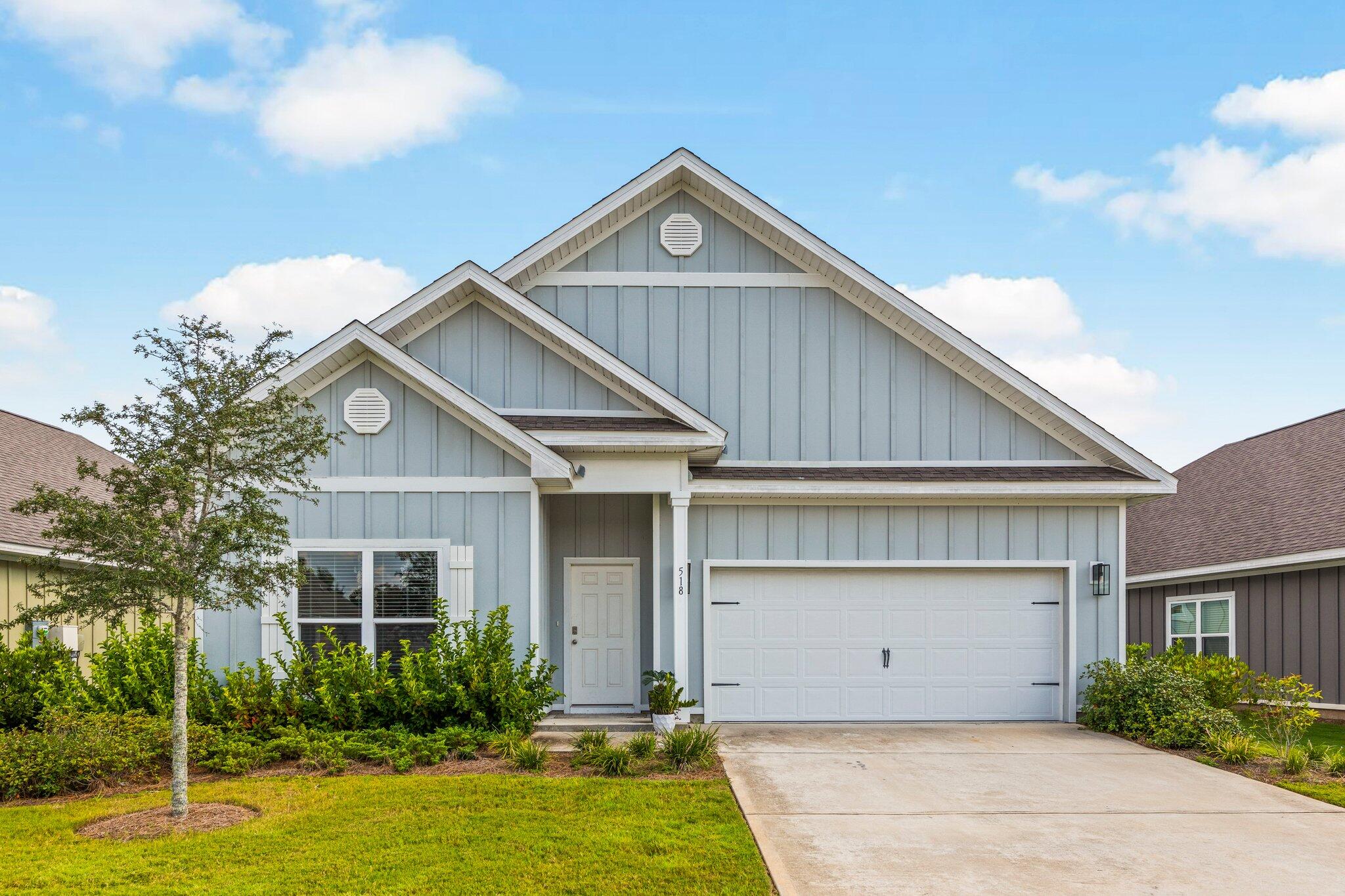 HAMMOCK BAY - FIREFLY - Residential