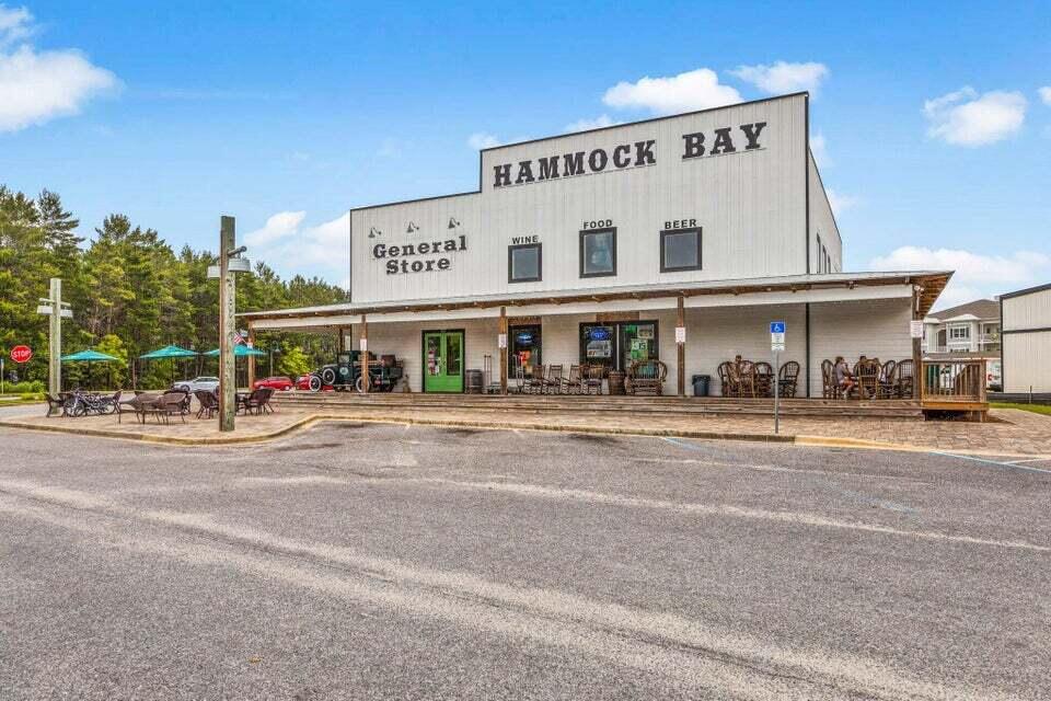 HAMMOCK BAY - FIREFLY - Residential