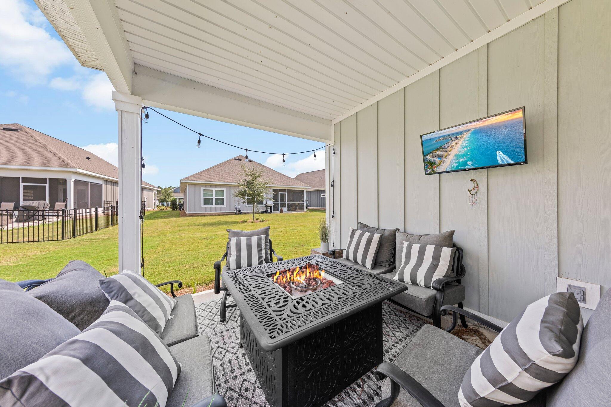 HAMMOCK BAY - FIREFLY - Residential