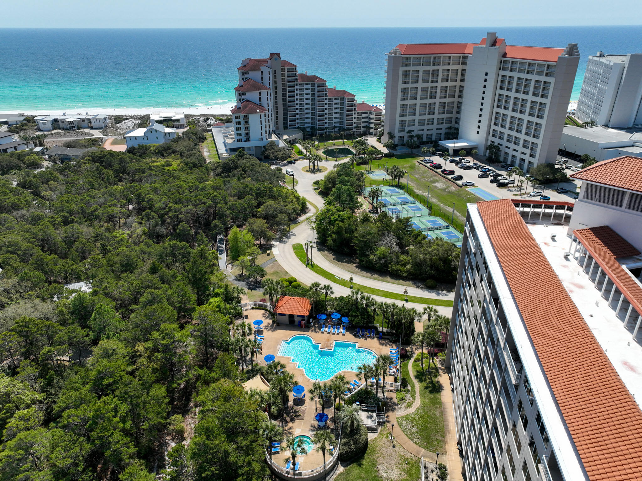 TOPS'L CONDO THE SUMMIT AT - Residential