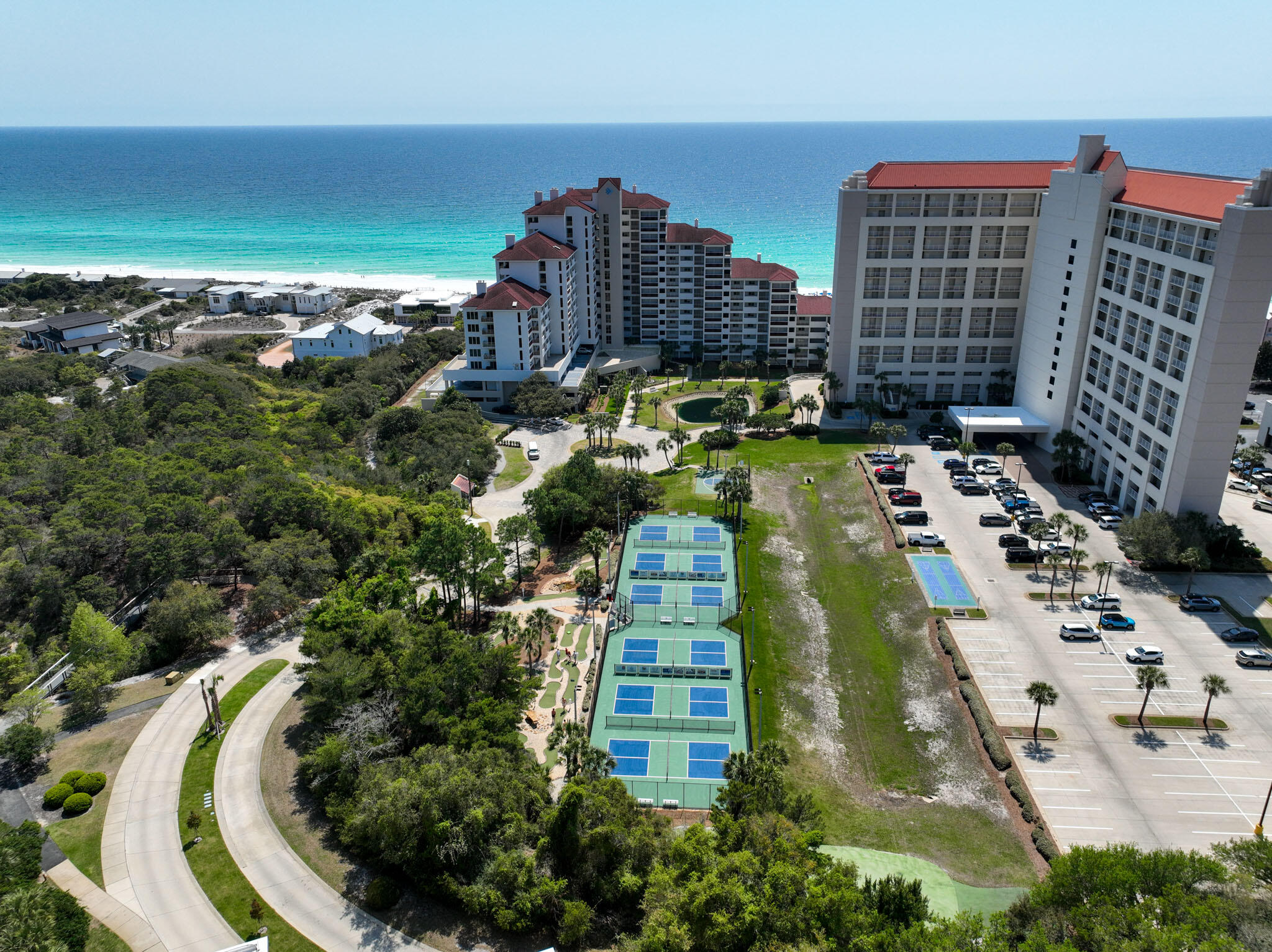 TOPS'L CONDO THE SUMMIT AT - Residential