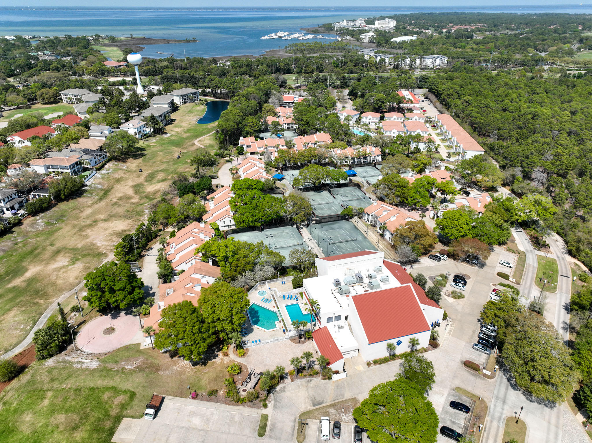 TOPS'L CONDO THE SUMMIT AT - Residential