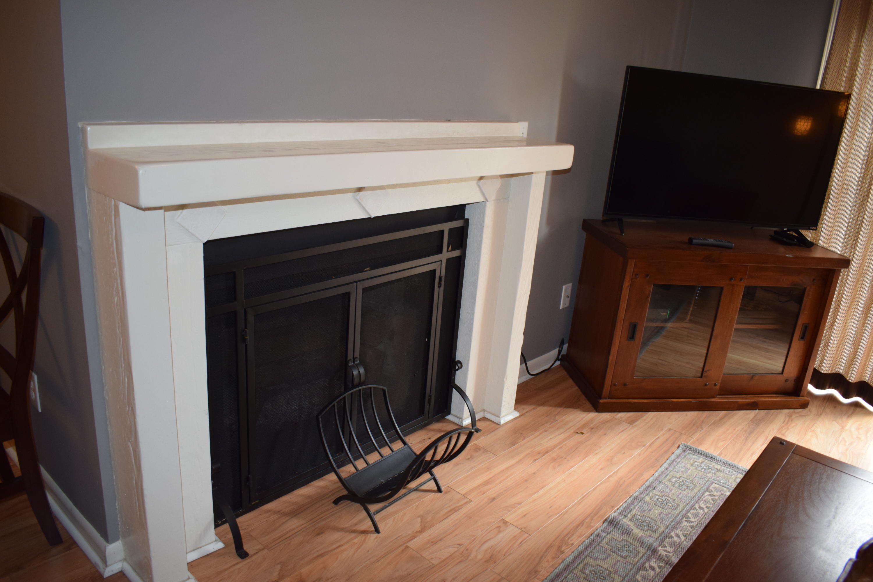 LINKSIDE VILLAGE UNIT 1 - Residential Lease