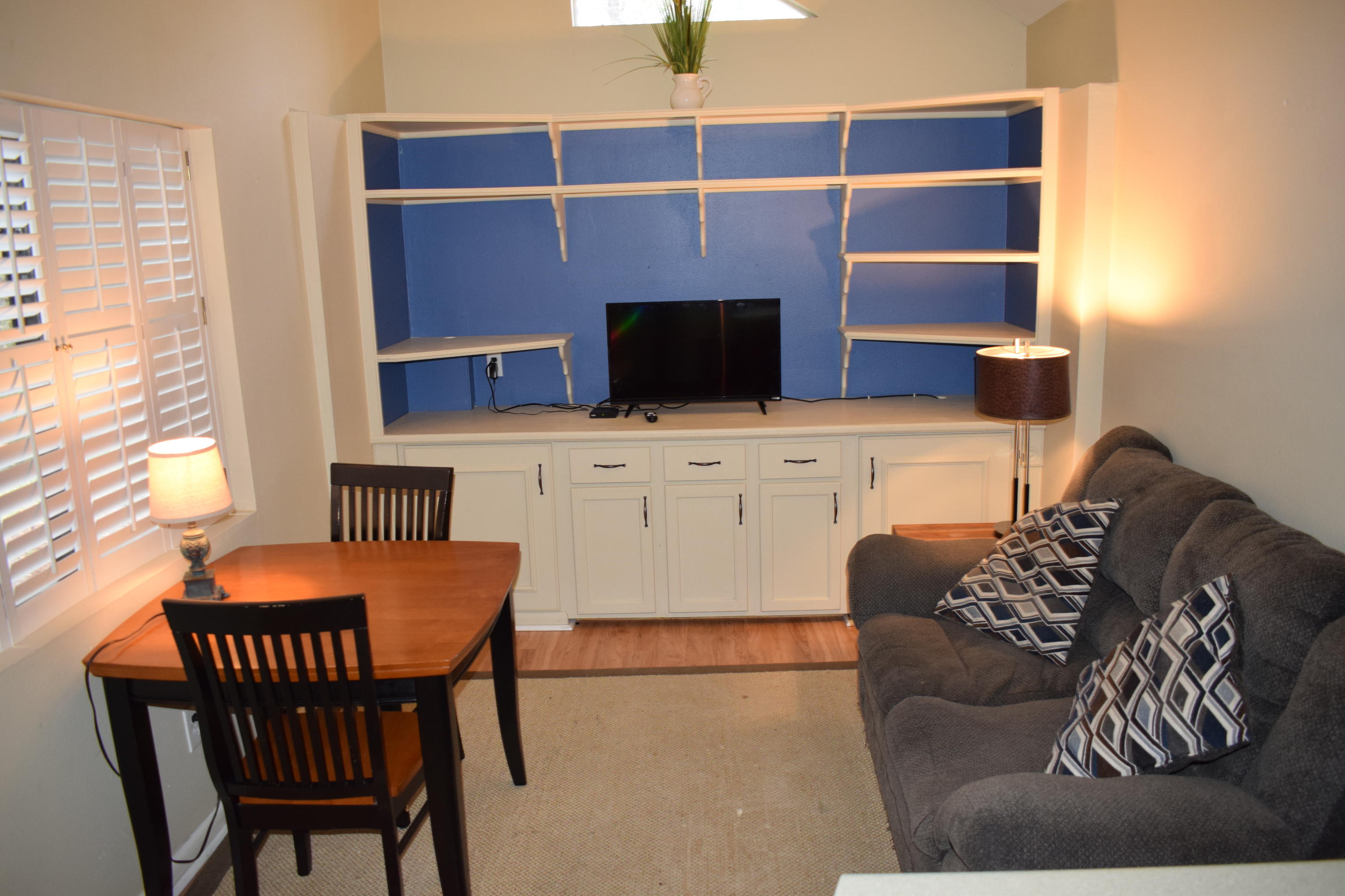 LINKSIDE VILLAGE UNIT 1 - Residential Lease