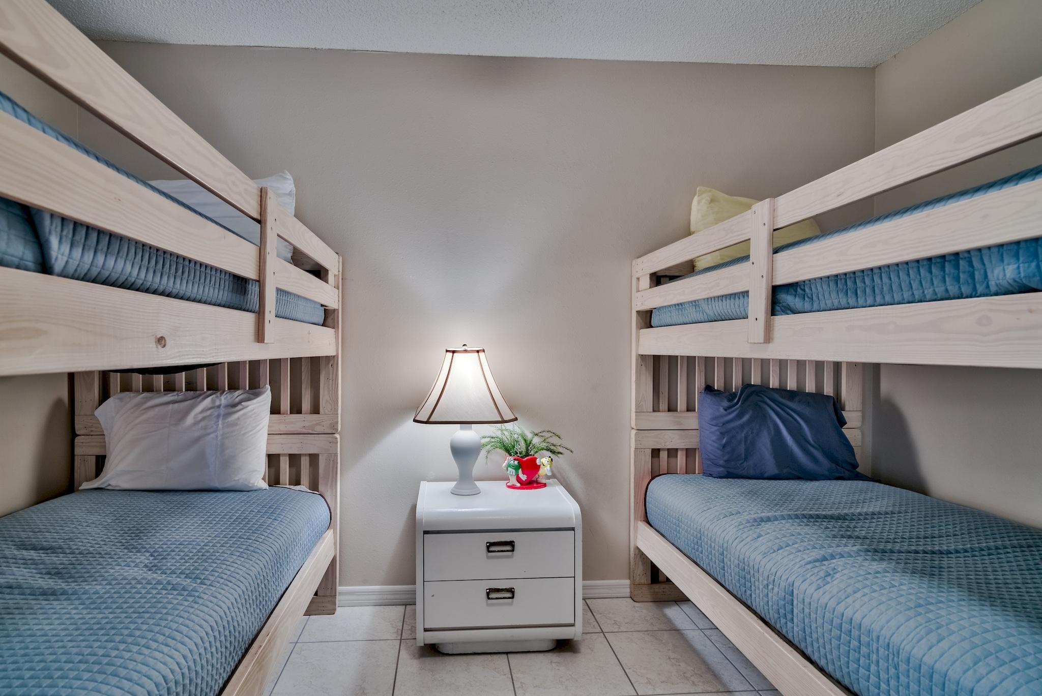 BEACHSIDE VILLAS CONDO - Residential