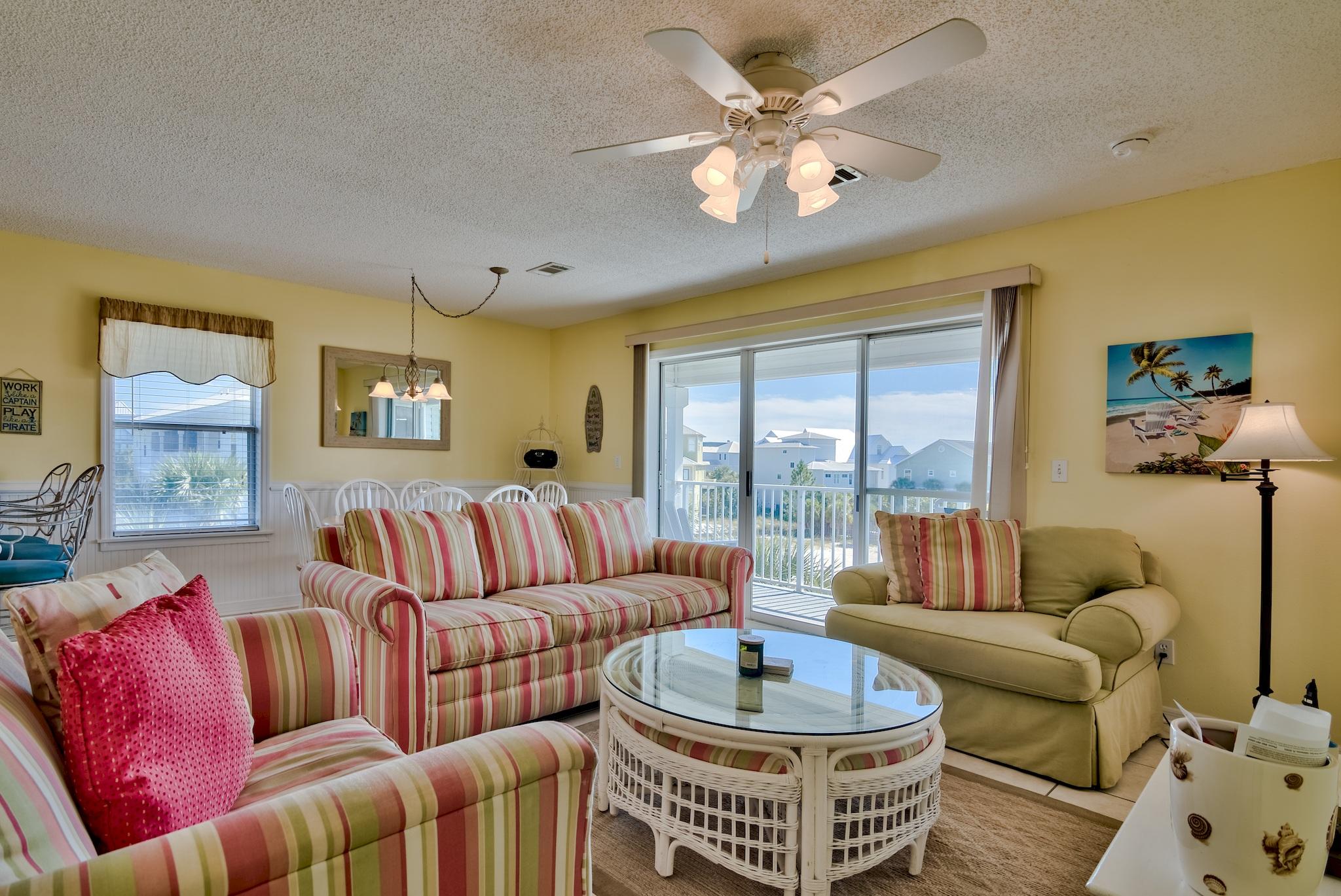 BEACHSIDE VILLAS CONDO - Residential