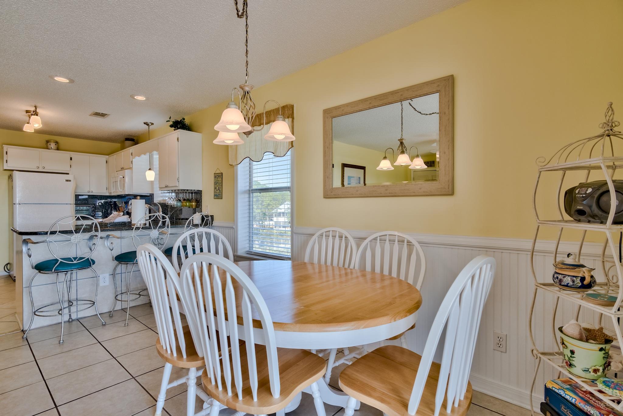 BEACHSIDE VILLAS CONDO - Residential