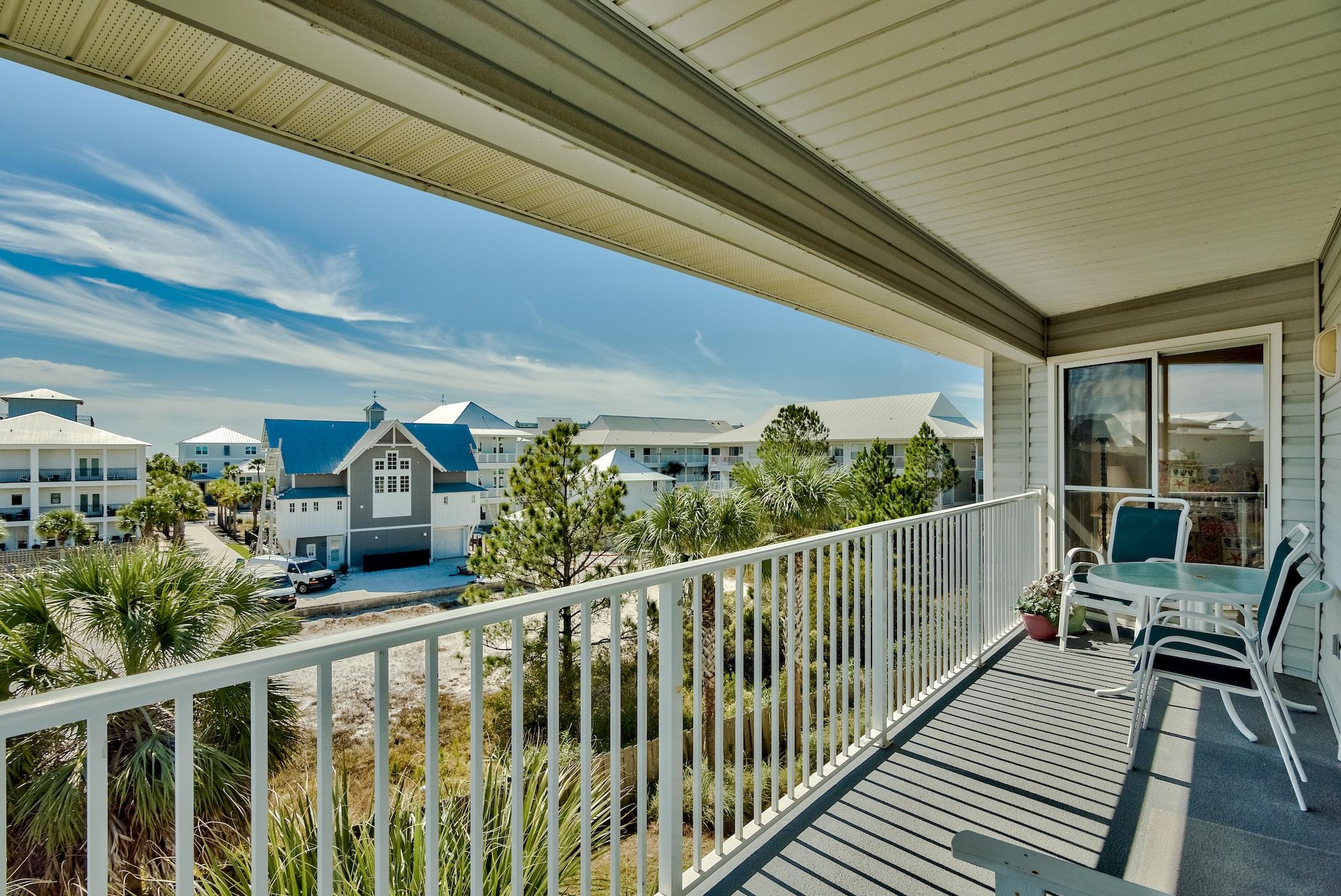 BEACHSIDE VILLAS CONDO - Residential