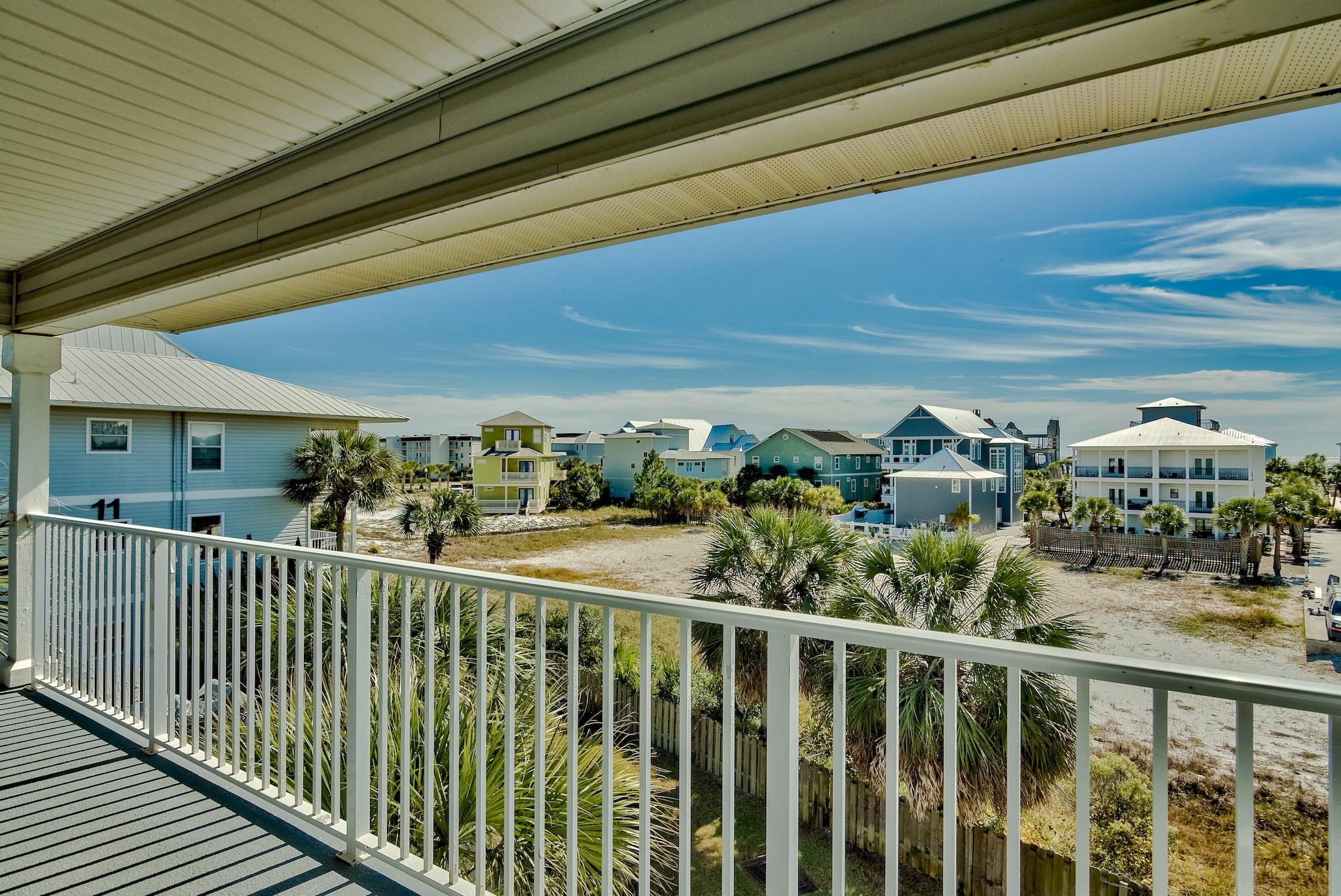 BEACHSIDE VILLAS CONDO - Residential