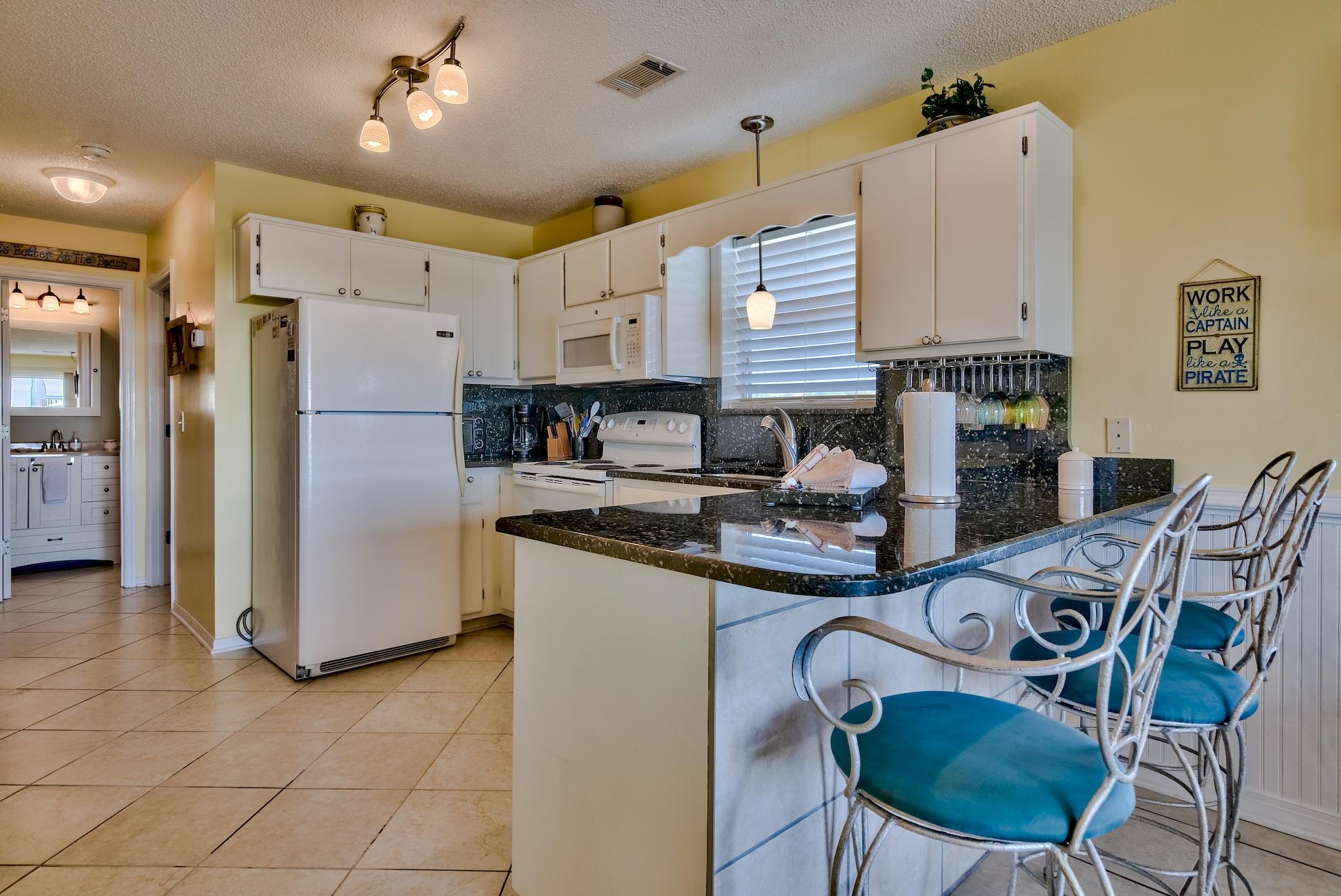 BEACHSIDE VILLAS CONDO - Residential