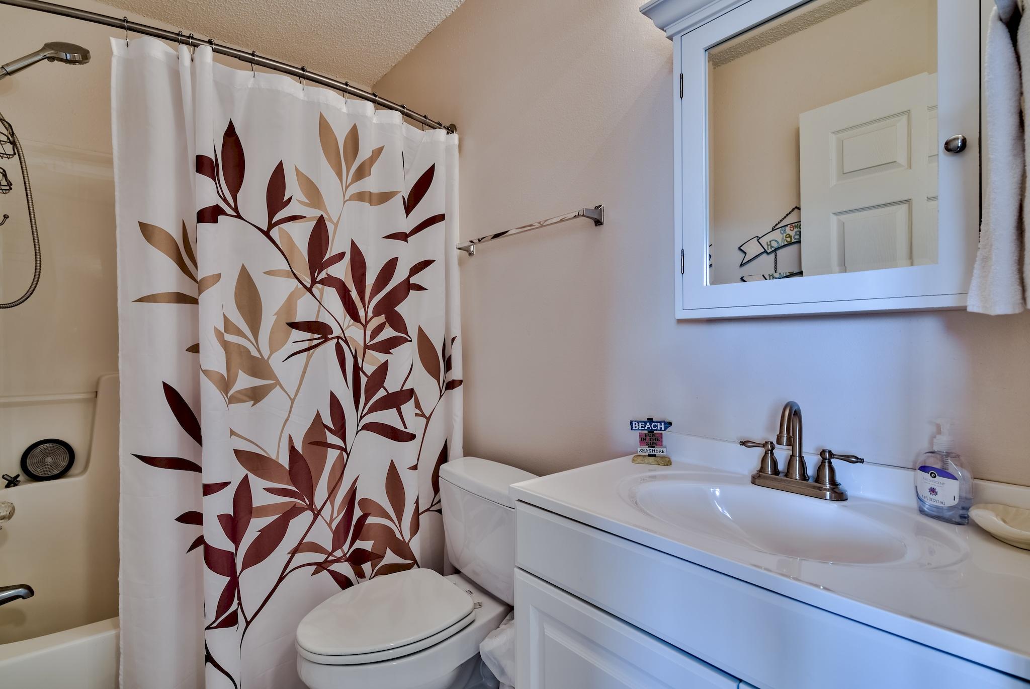 BEACHSIDE VILLAS CONDO - Residential