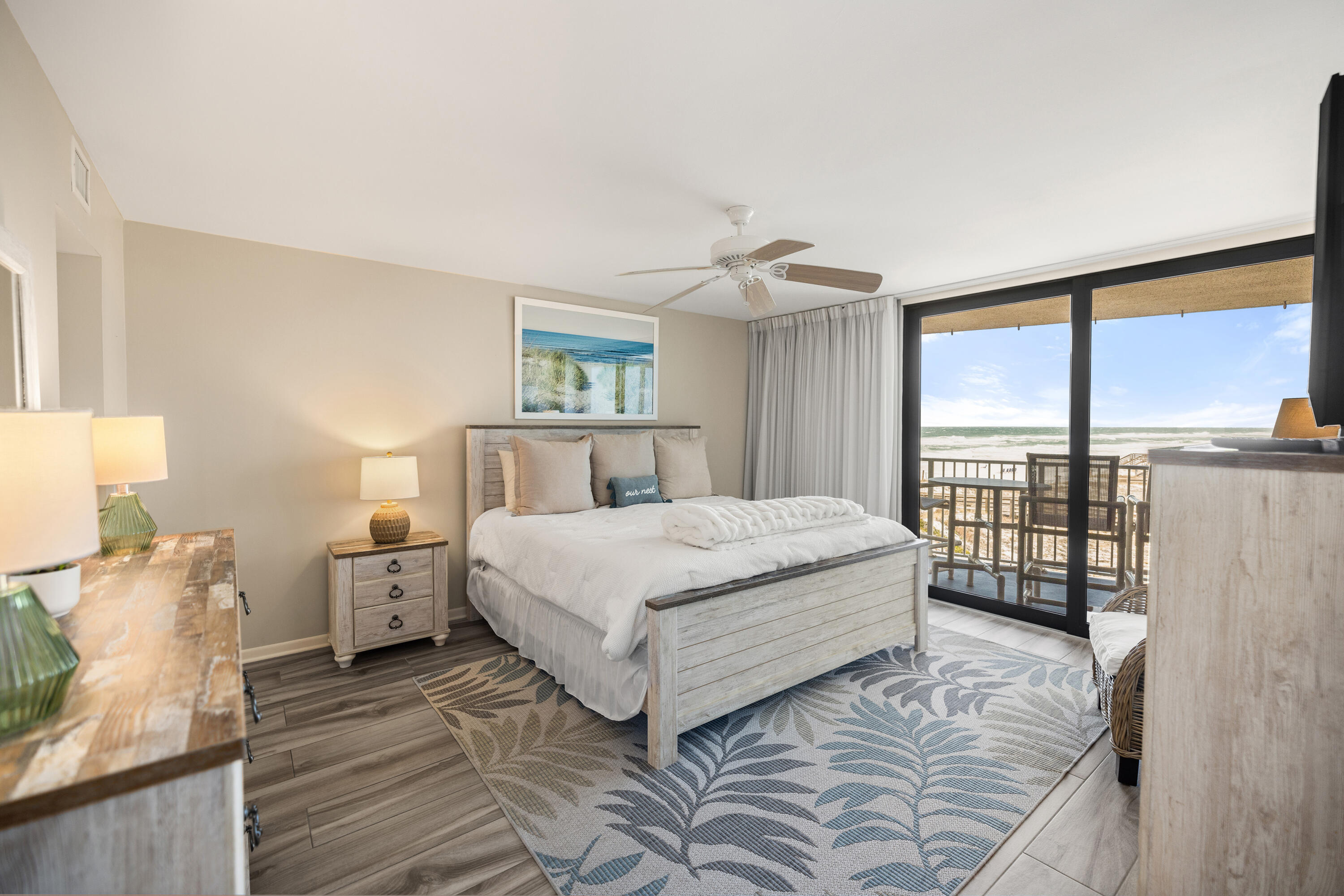 MAINSAIL CONDO PH 1 - Residential