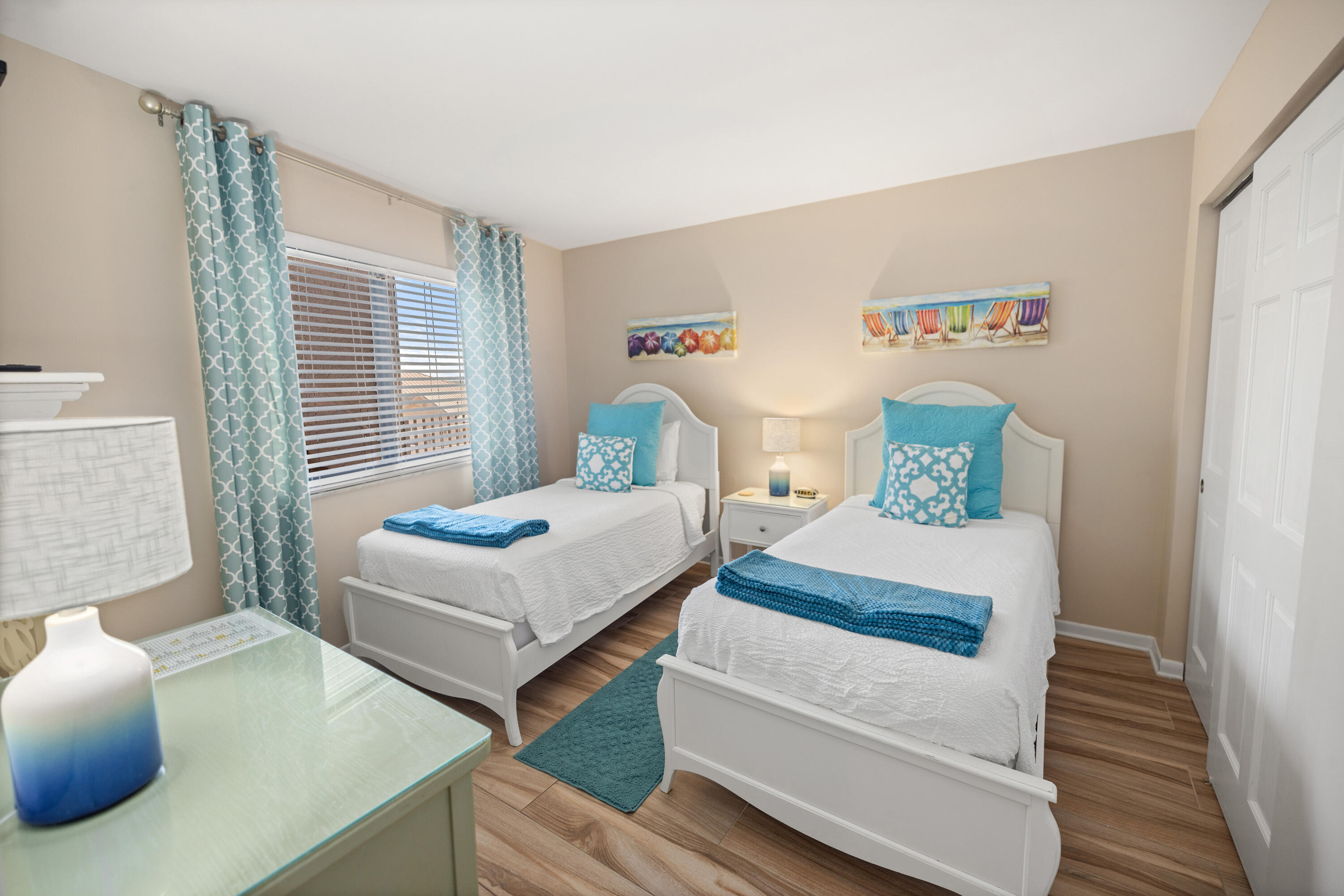 MAINSAIL CONDO PH 1 - Residential