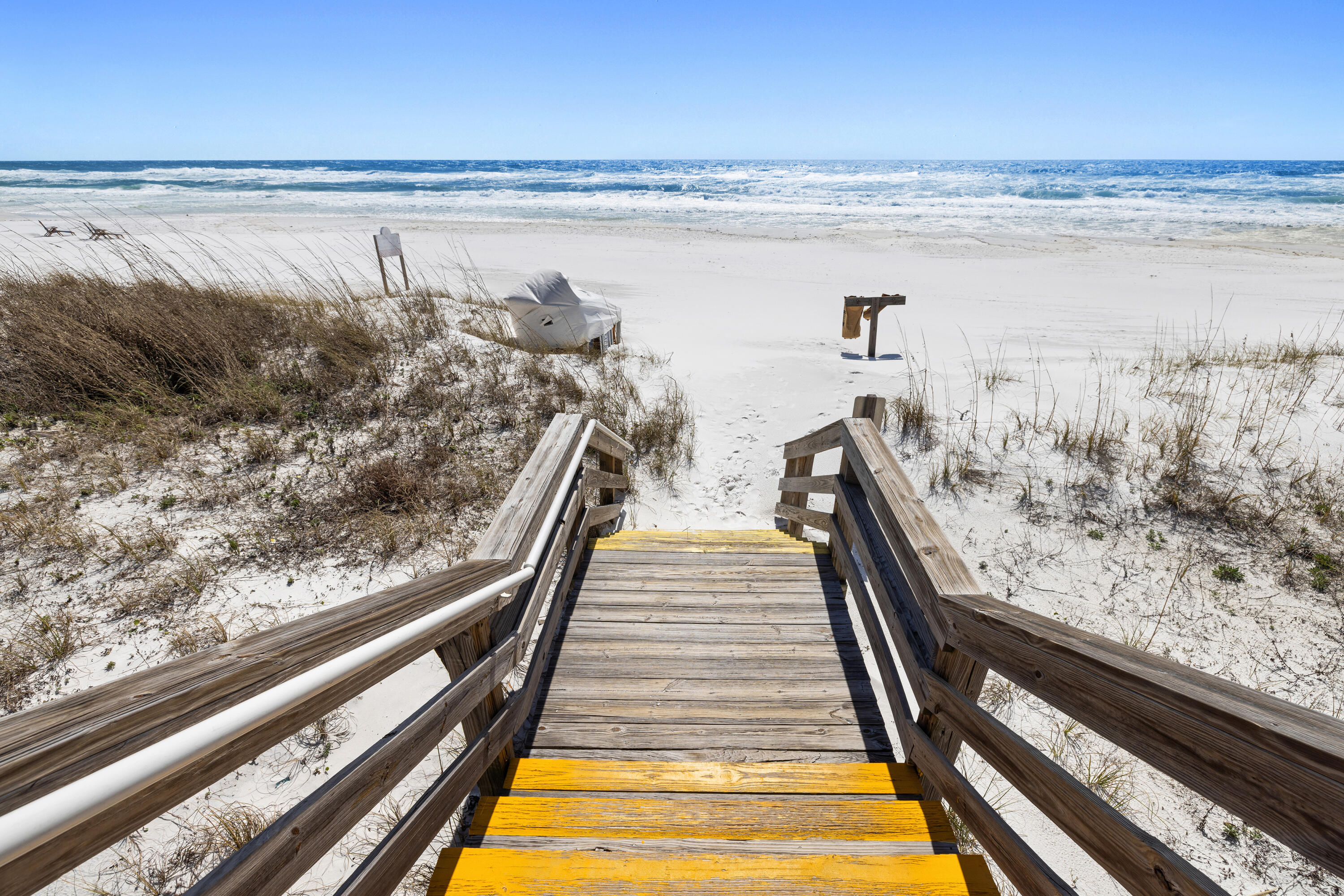 MAINSAIL CONDO PH 1 - Residential