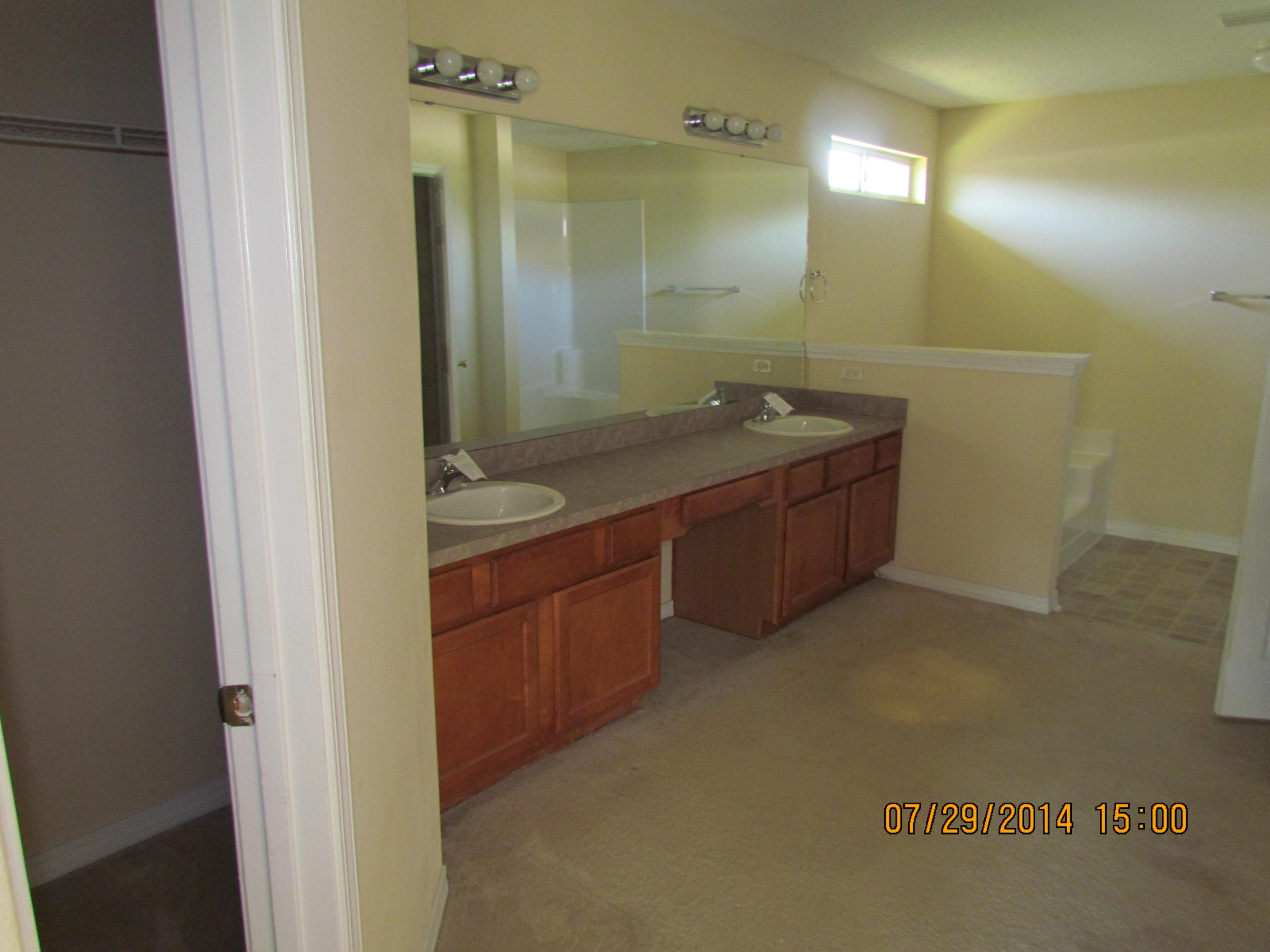 BROOKE ESTATES PH I - Residential