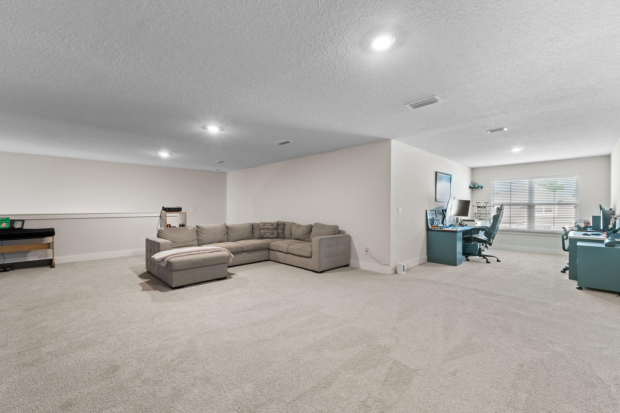 WATERS EDGE - Residential