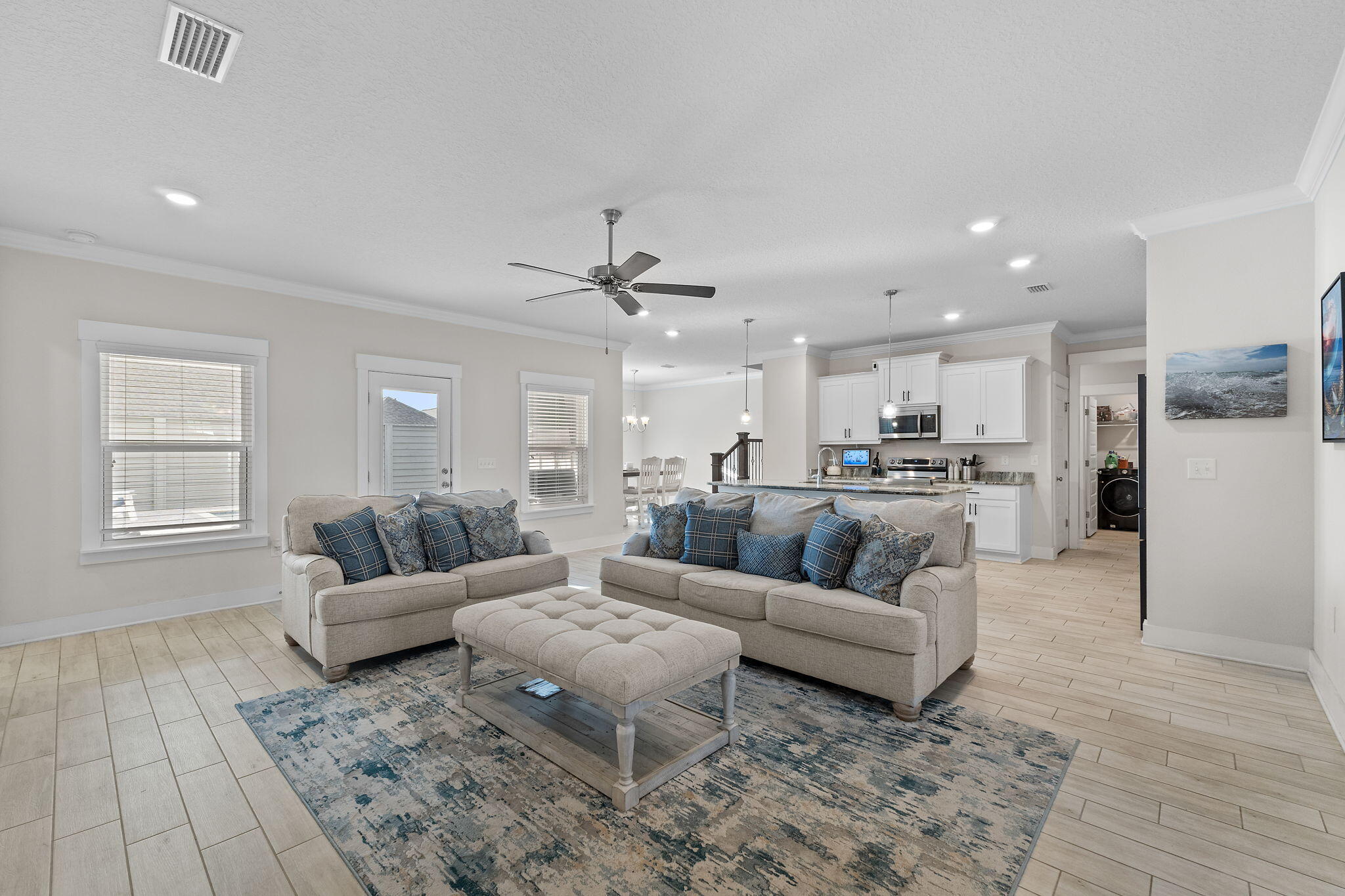 WATERS EDGE - Residential