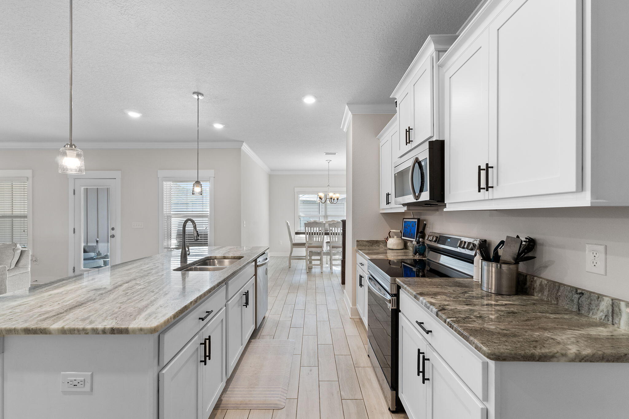 WATERS EDGE - Residential