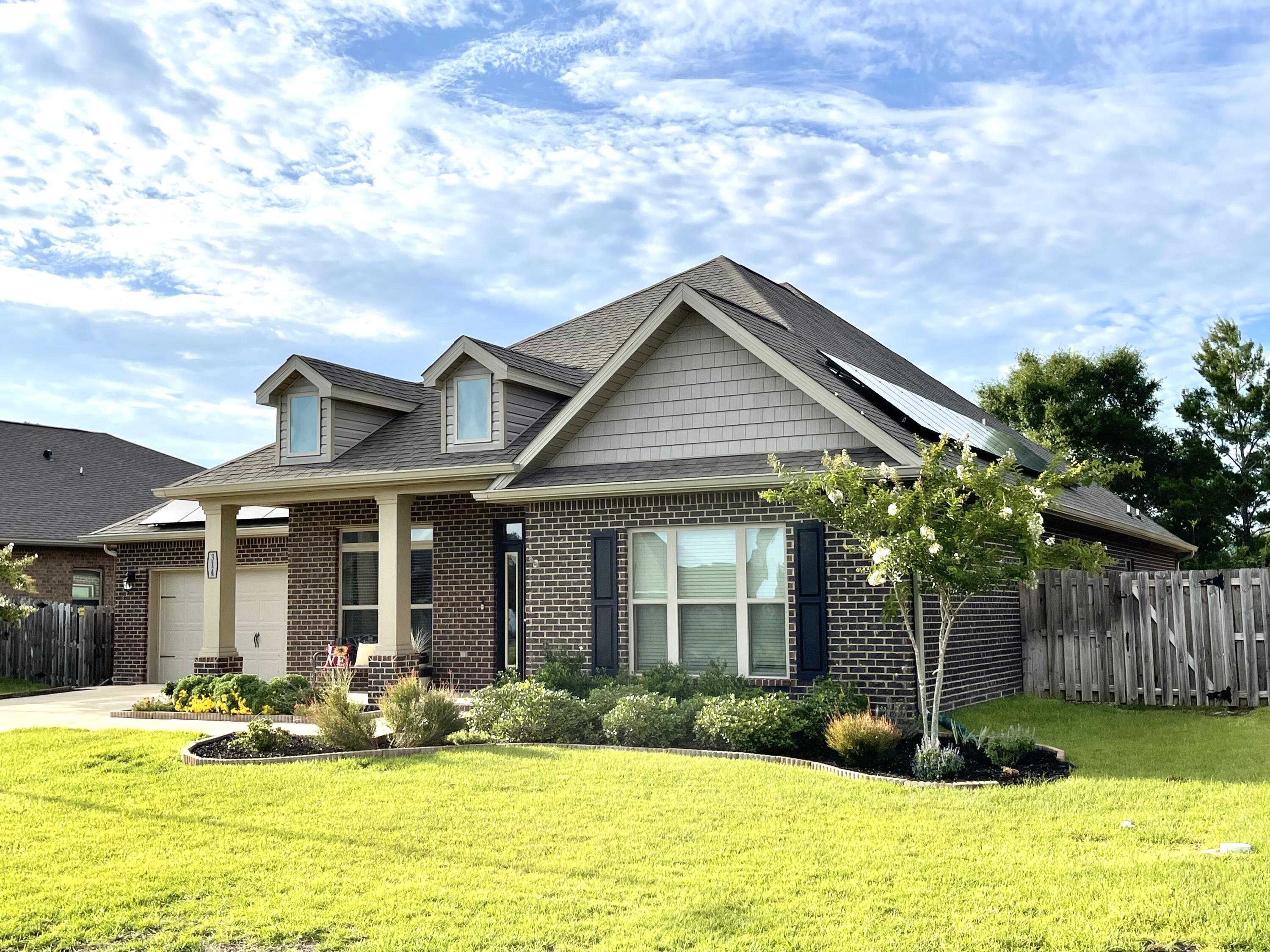 Redstone Commons - Residential