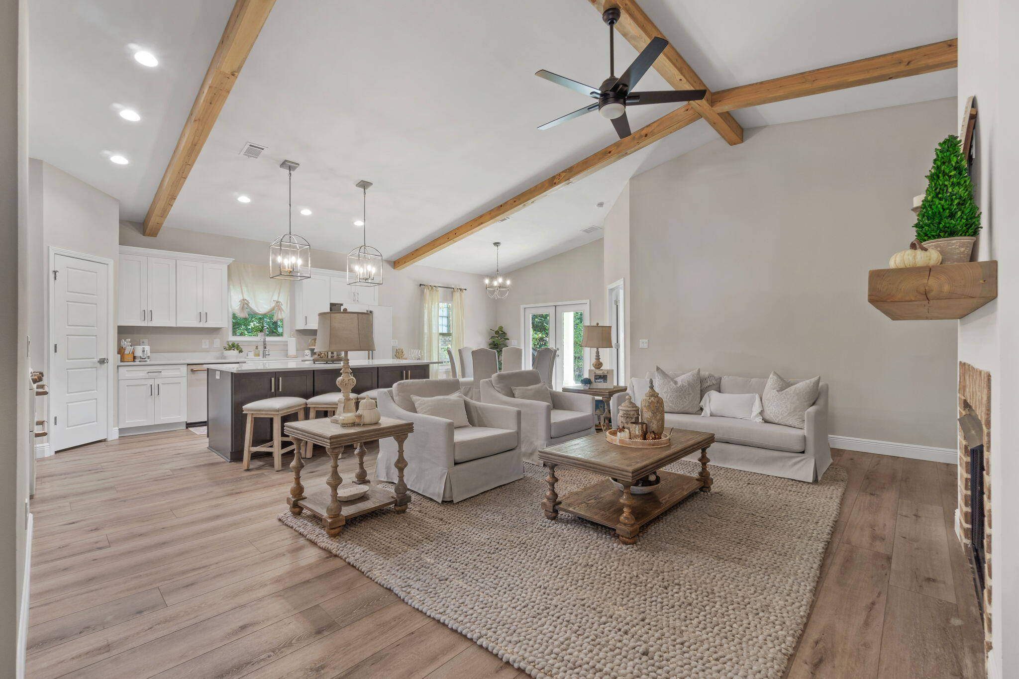 NAVARRE S/D 2ND ADDN - Residential