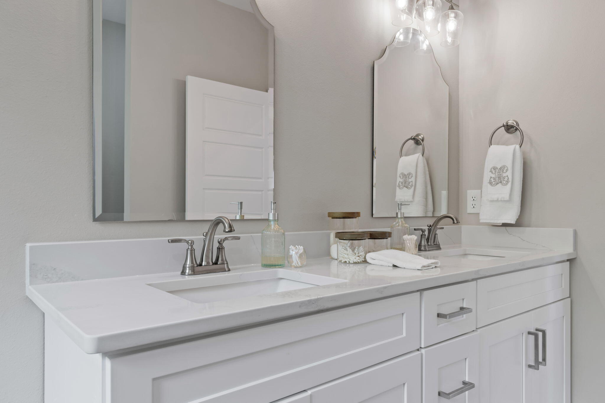 NAVARRE S/D 2ND ADDN - Residential