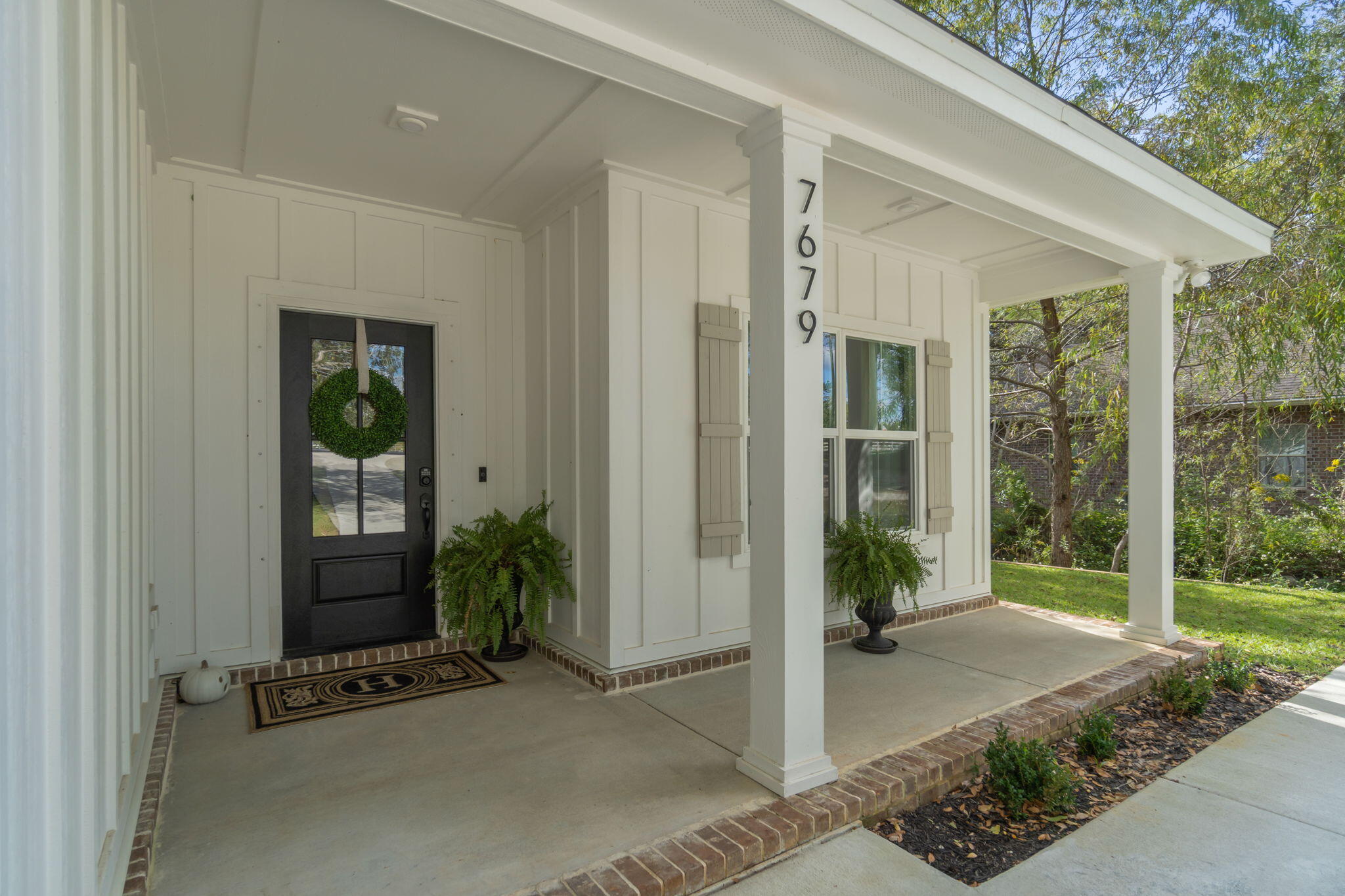 NAVARRE S/D 2ND ADDN - Residential