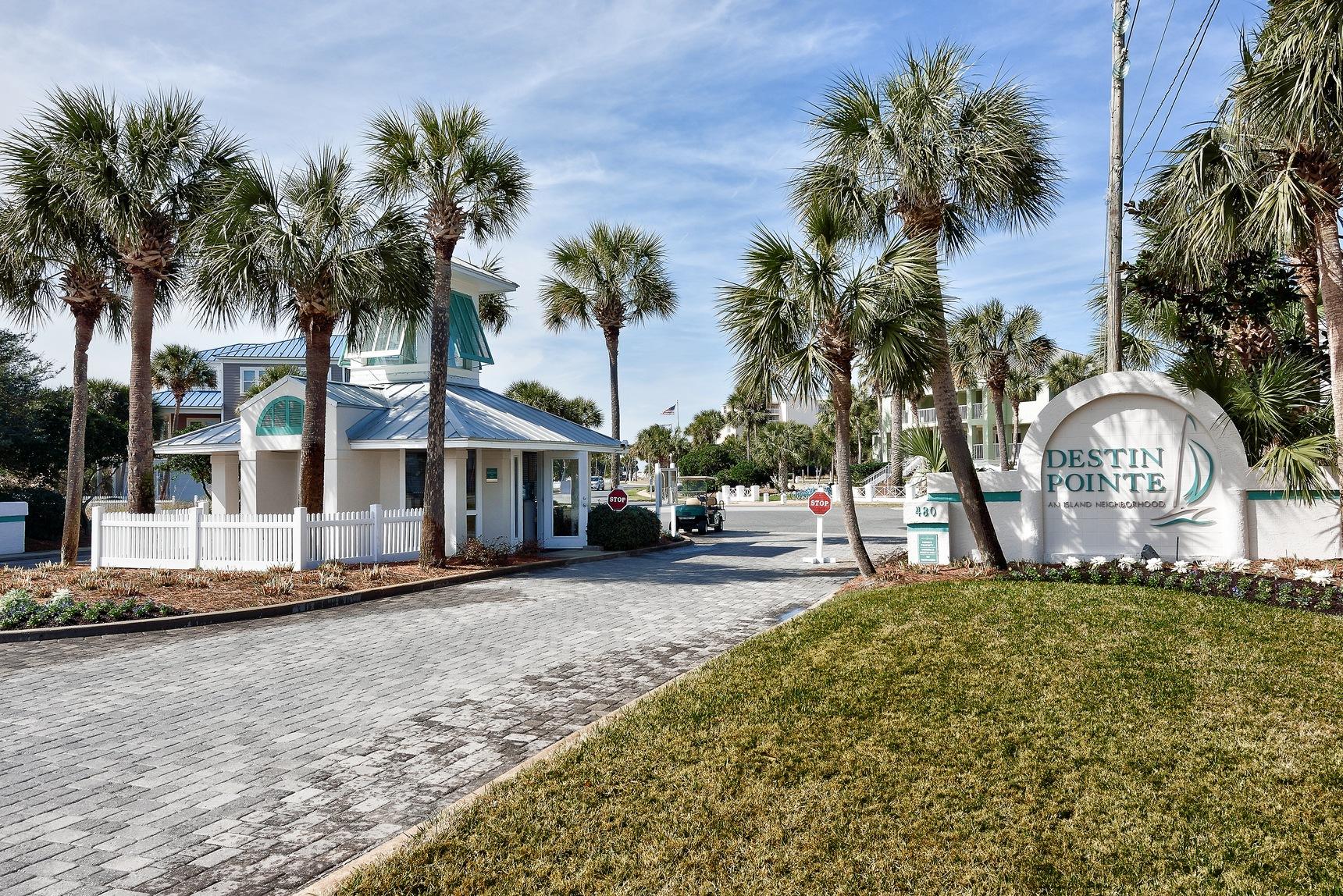 DESTIN POINTE - Residential