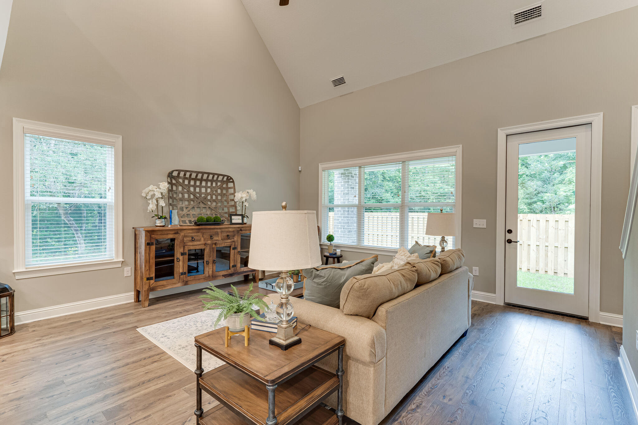 LAUREL OAKS S/D - Residential