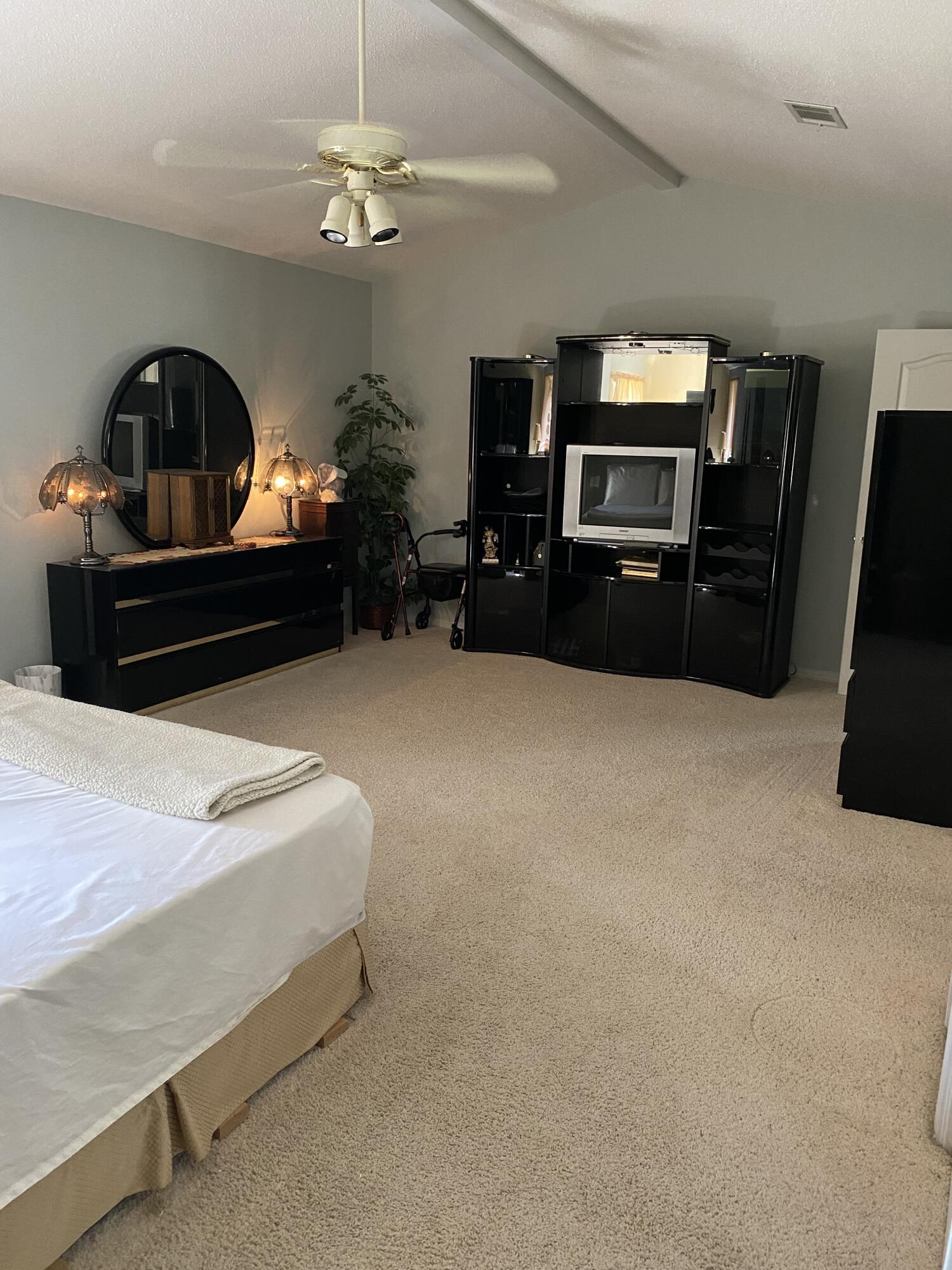 EMERALD GARDENS - Residential