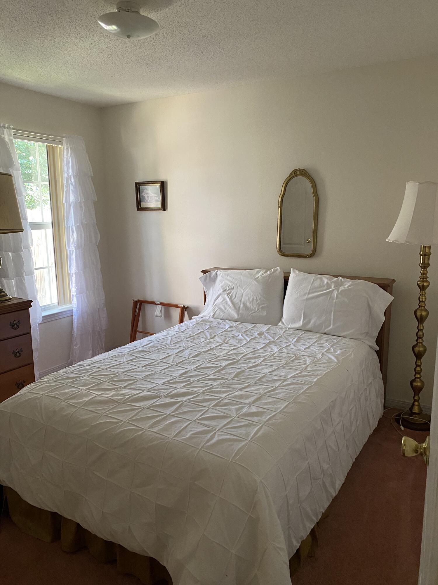 EMERALD GARDENS - Residential