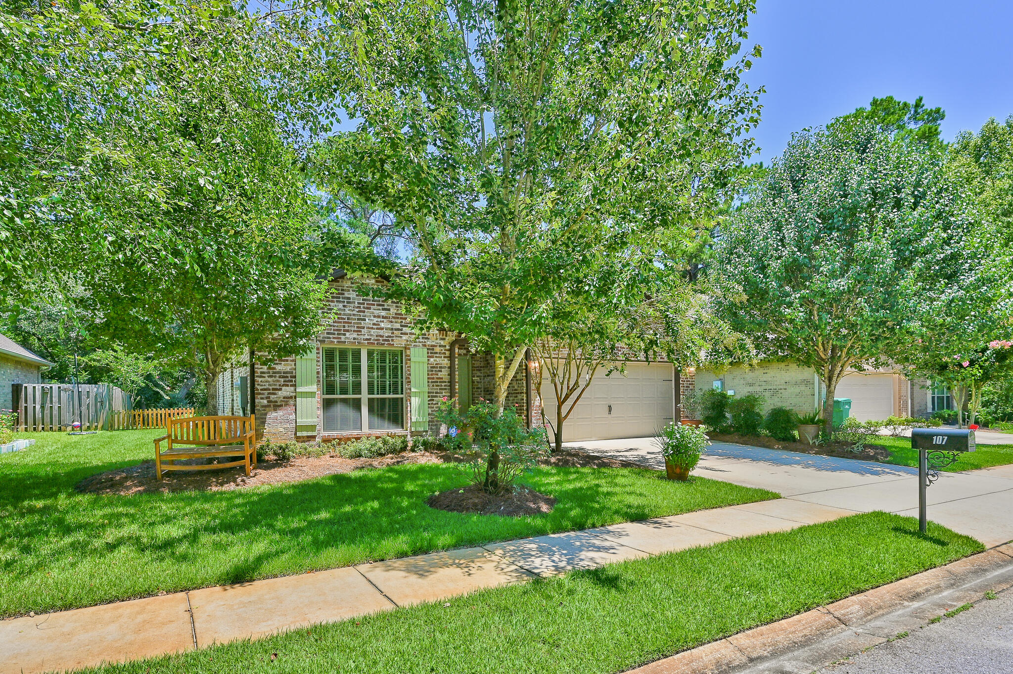 Oaks at Eden - Residential