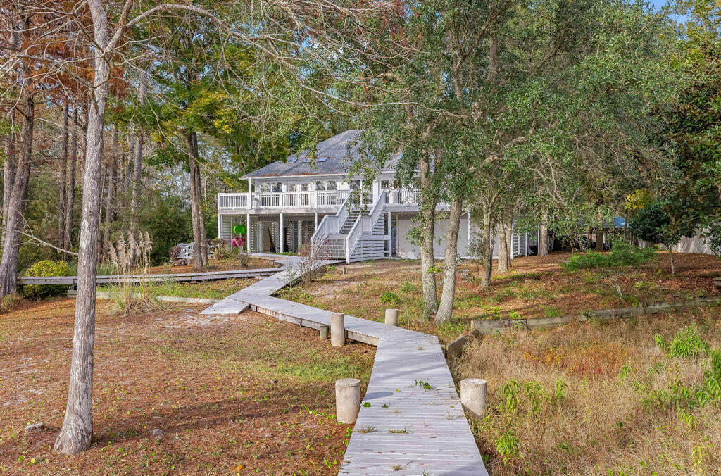 NO RECORDED SUBDIVISION - Residential