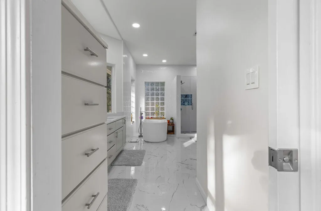 Freeport, Florida, 32439, United States, 4 Bedrooms Bedrooms, ,3 BathroomsBathrooms,Residential,Active,2002888