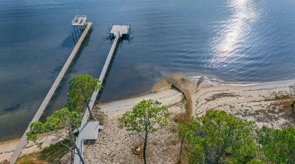 Freeport, Florida, 32439, United States, 4 Bedrooms Bedrooms, ,3 BathroomsBathrooms,Residential,Active,2002888