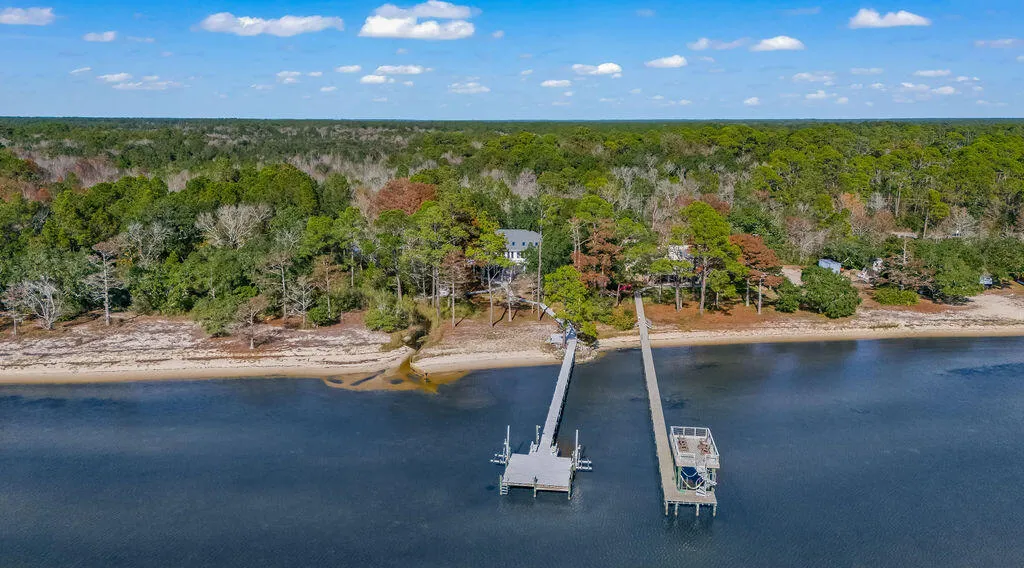 Freeport, Florida, 32439, United States, 4 Bedrooms Bedrooms, ,3 BathroomsBathrooms,Residential,Active,2002888