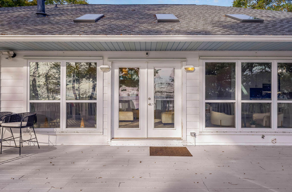 NO RECORDED SUBDIVISION - Residential