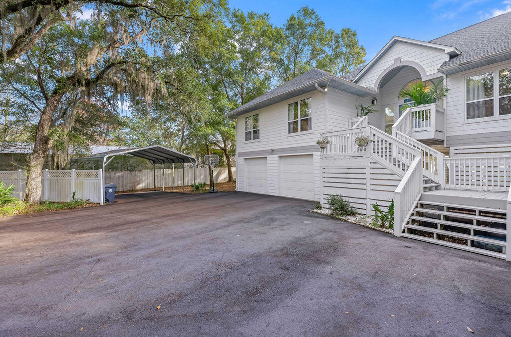 NO RECORDED SUBDIVISION - Residential