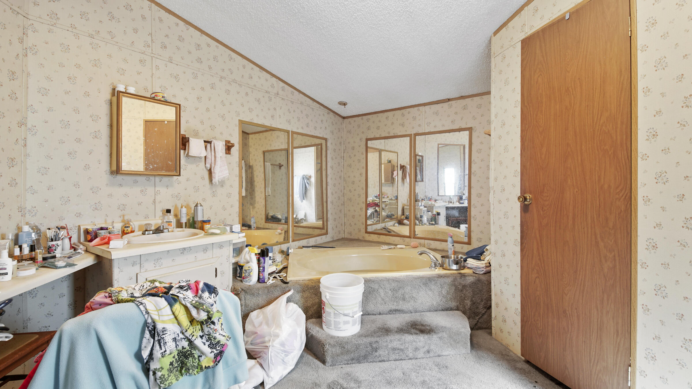 No subdivision - Residential