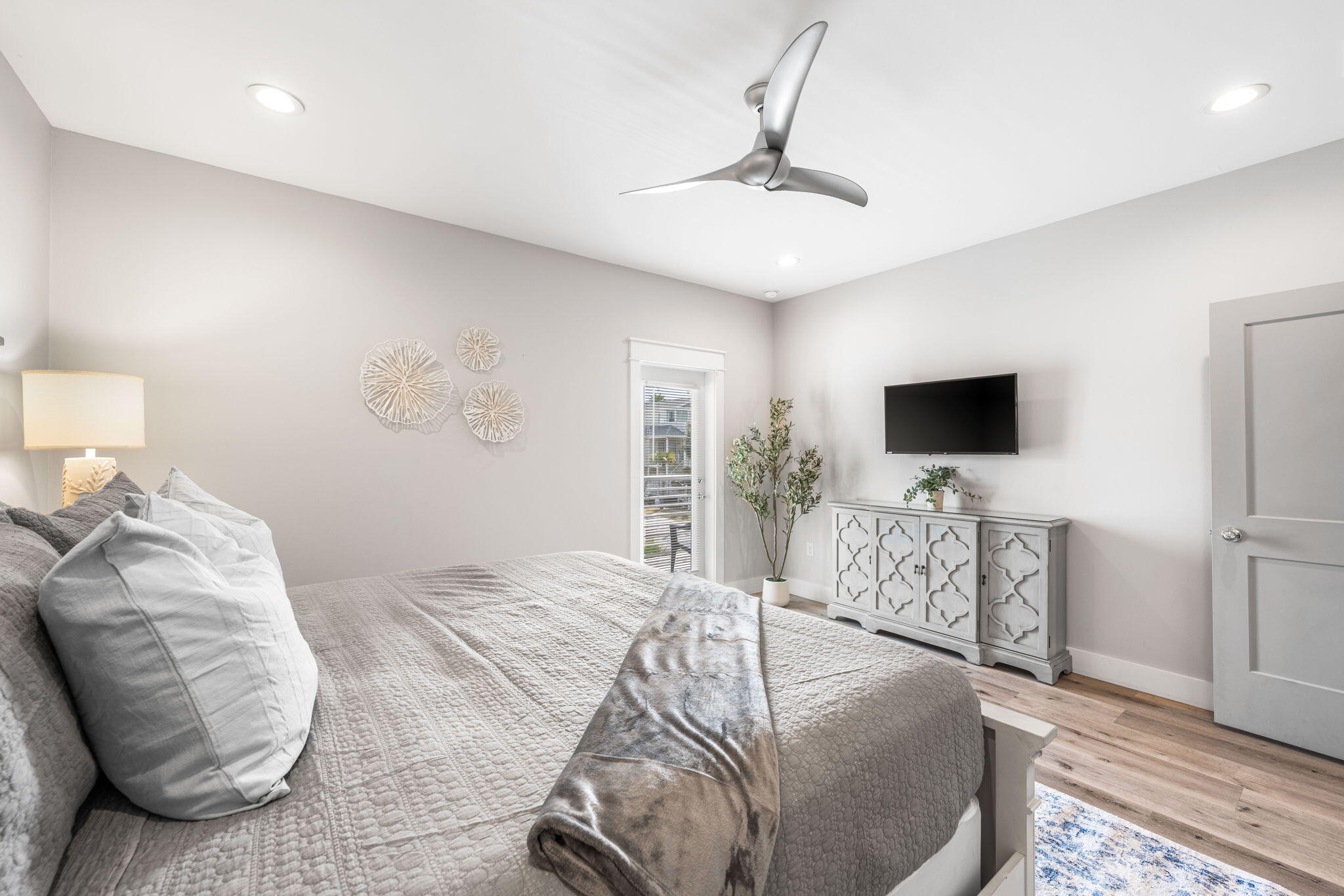 CRYSTAL BEACH - Residential