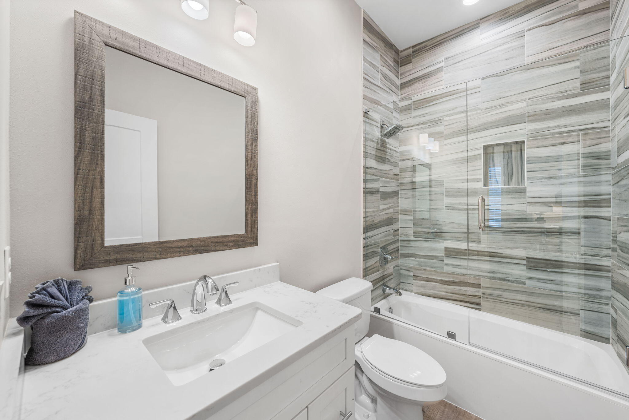 CRYSTAL BEACH - Residential