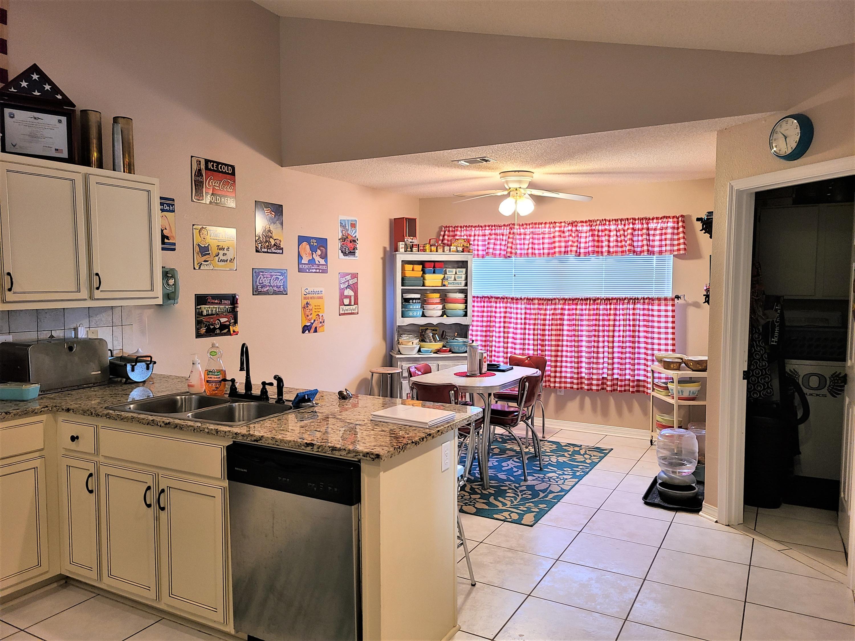 STEEPLECHASE PH 1 - Residential Lease