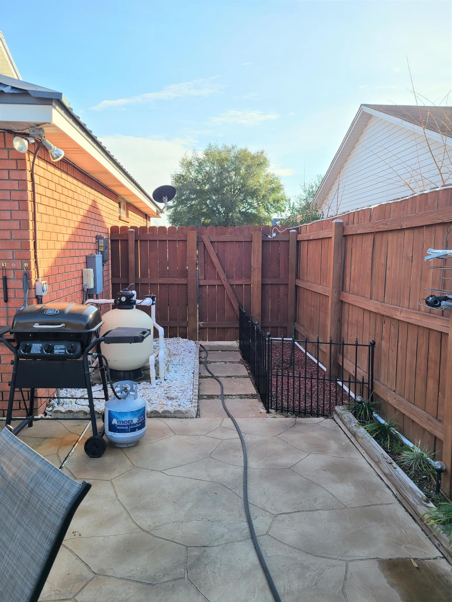 STEEPLECHASE PH 1 - Residential Lease