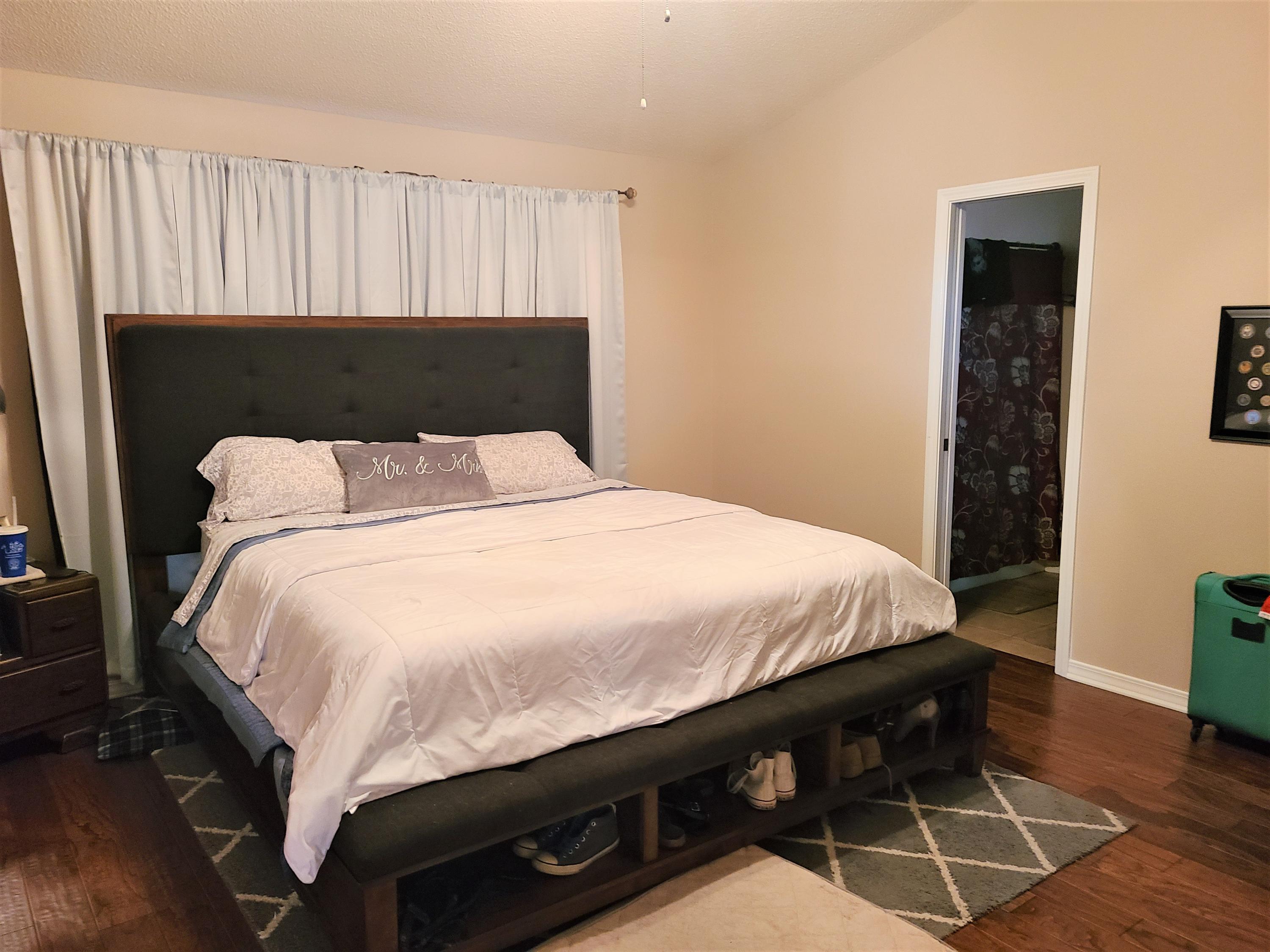 STEEPLECHASE PH 1 - Residential Lease