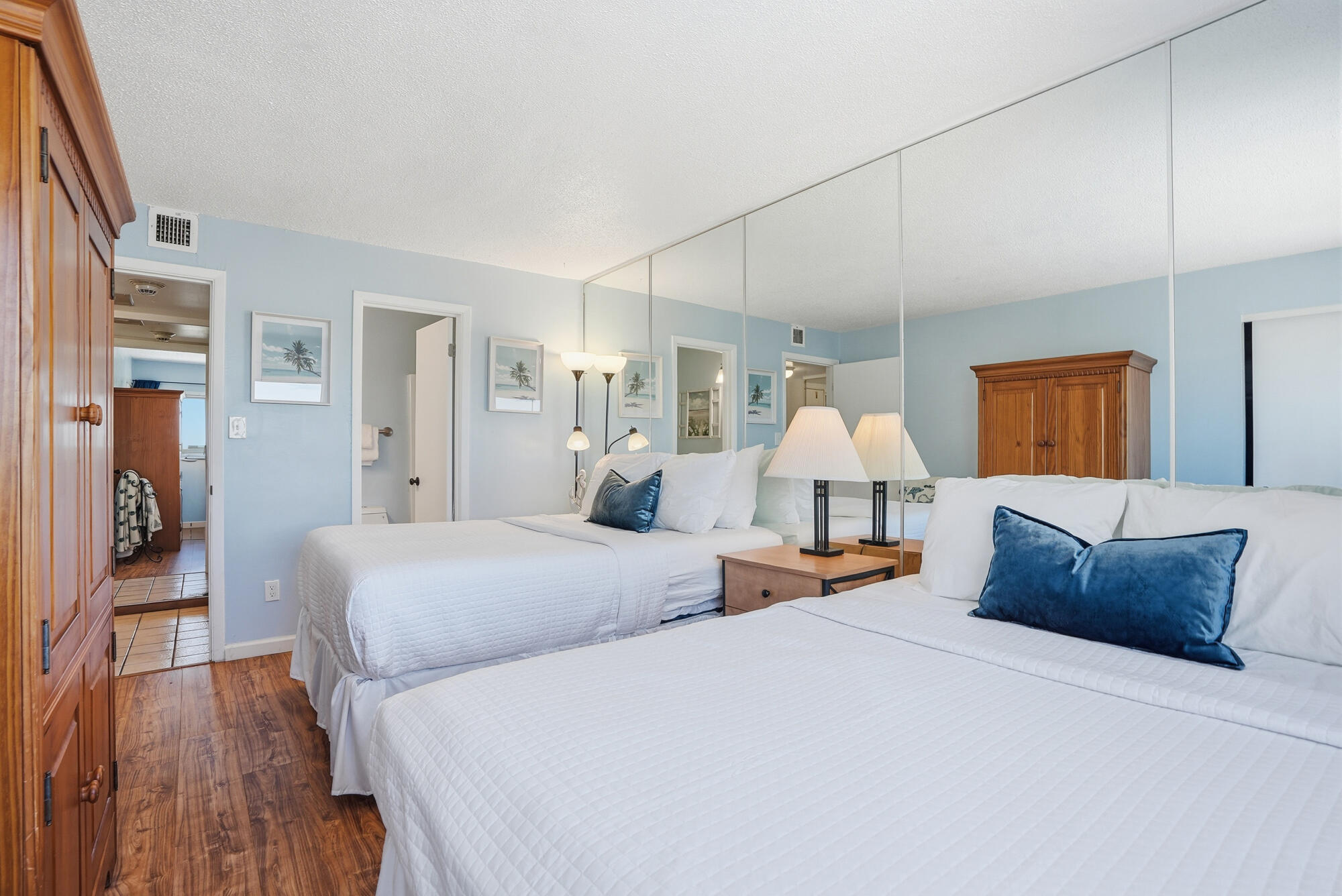 PINNACLE PORT - Residential